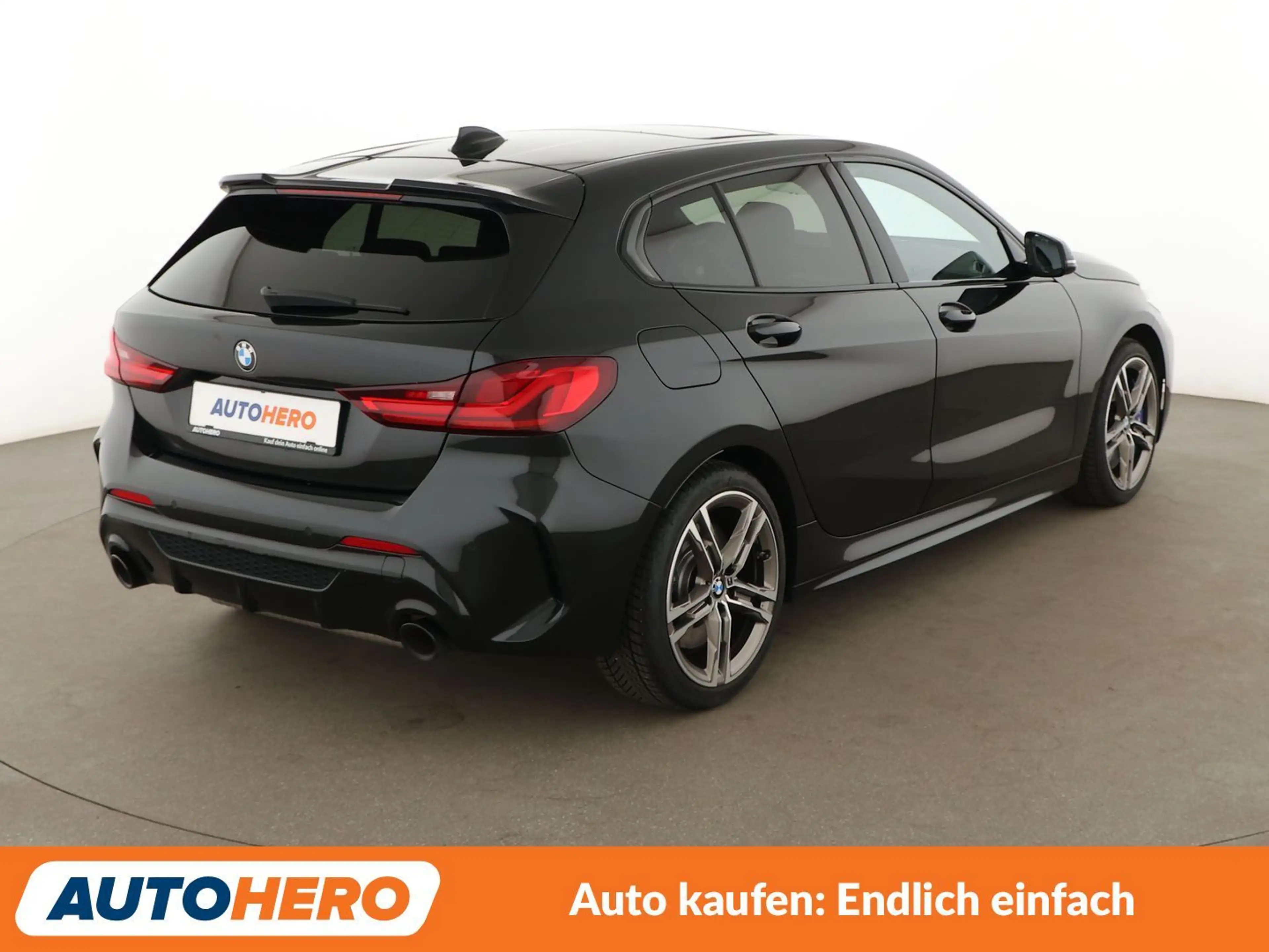 BMW 135 M135i xDrive Aut.*NAVI*TEMPO*PDC*SHZ*ALU*KLIMA* — photo 6