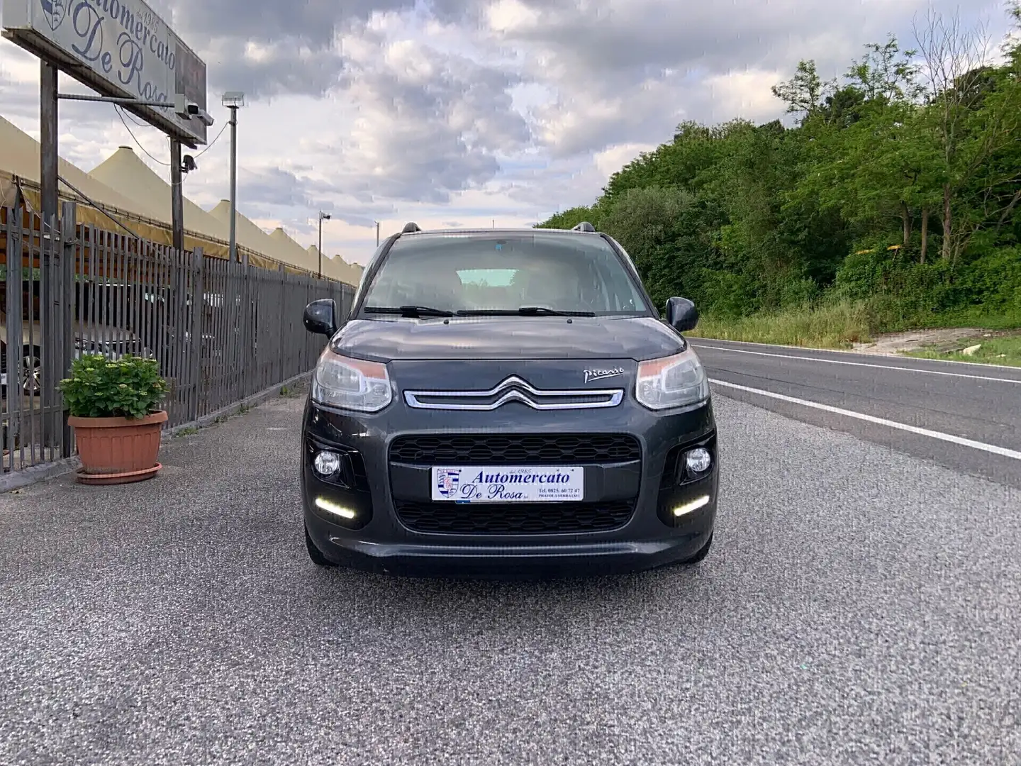 Citroen C3 Picasso 1.4 VTi 95 GPL airdream Seduction Grigio - 2