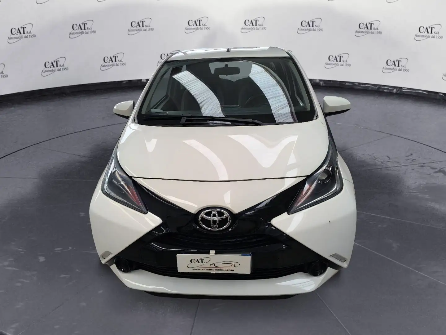 Toyota Aygo Aygo 1.0 VVT-i 69 CV 5 porte Bianco - 2