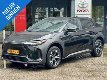 Dynamic 71 kWh EL- STOEL 360 CAMERA STOEL/STUURVER