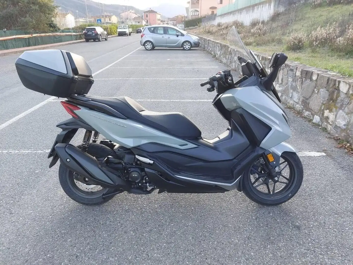 Honda Forza 350 Grigio - 1