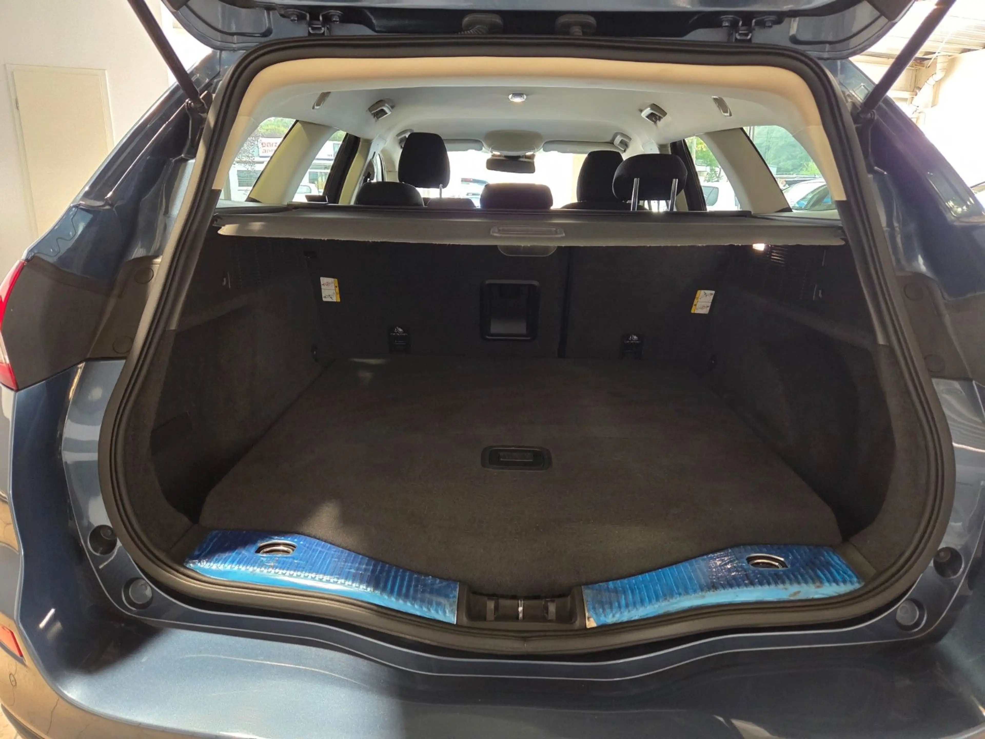 Ford Mondeo Turnier Business Edition — photo 12
