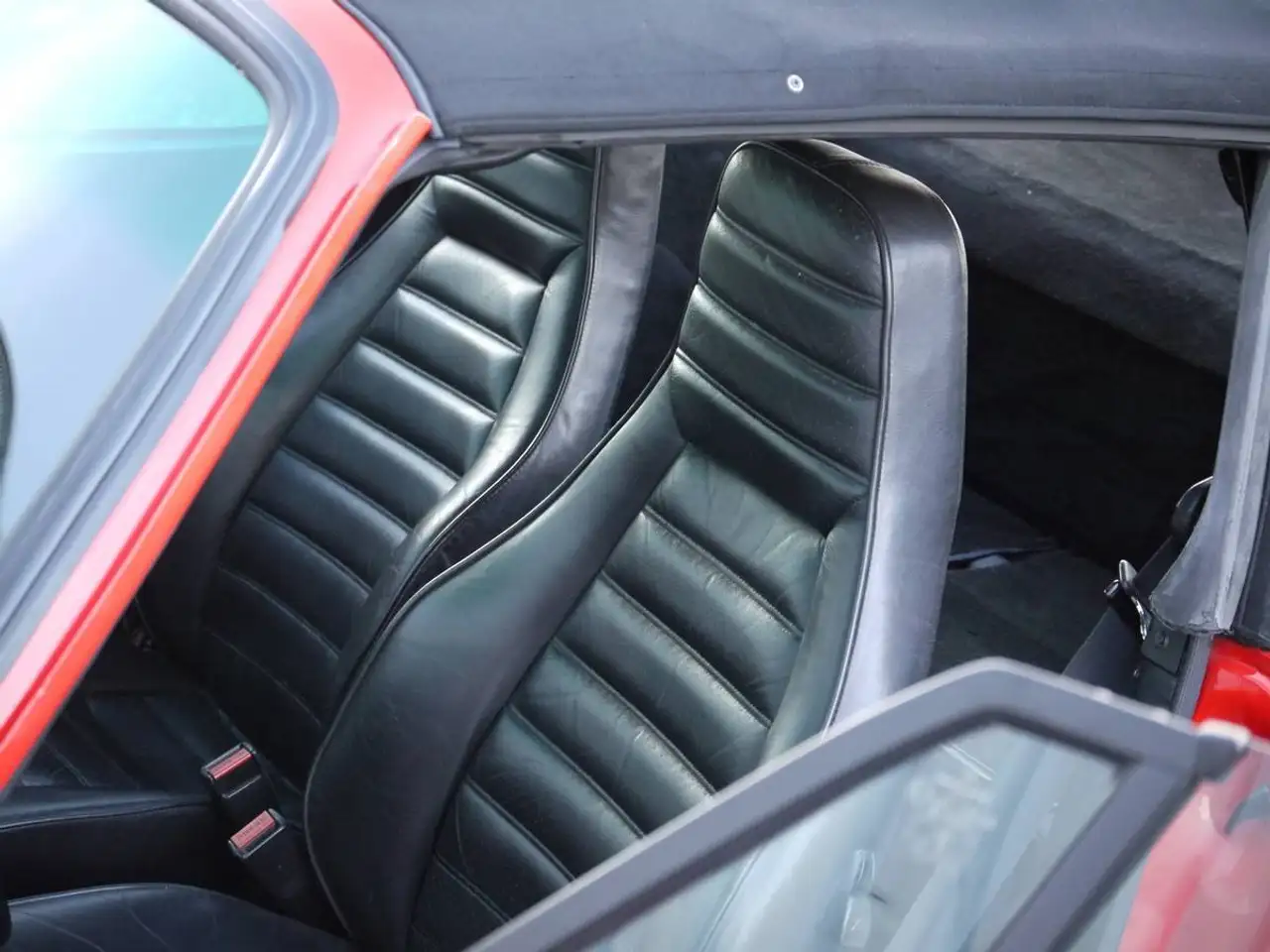 Porsche 911 3.0 SC Cabriolet, foto 6