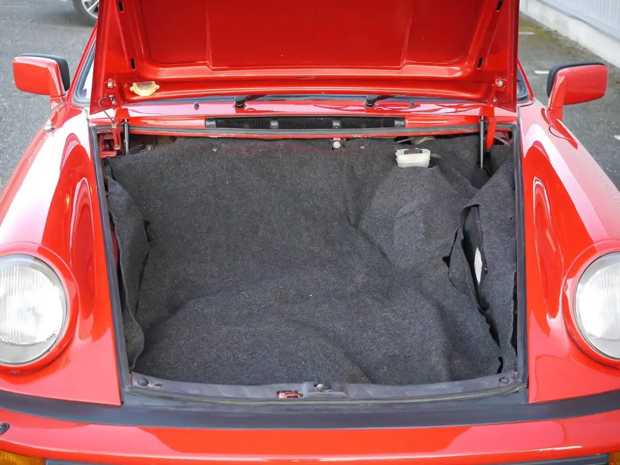 Porsche 911 3.0 SC Cabriolet, foto 12