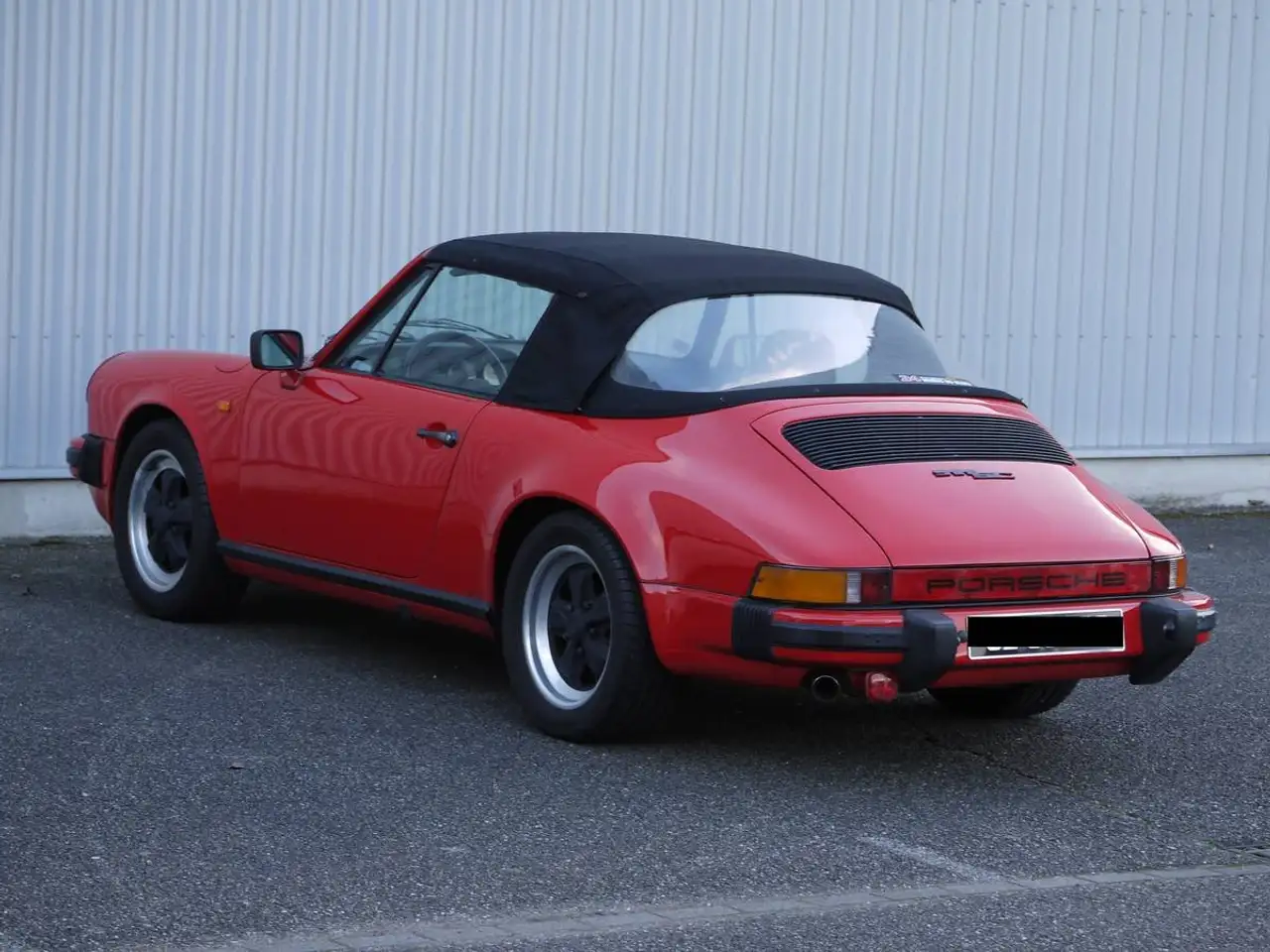 Porsche 911 3.0 SC Cabriolet, foto 3
