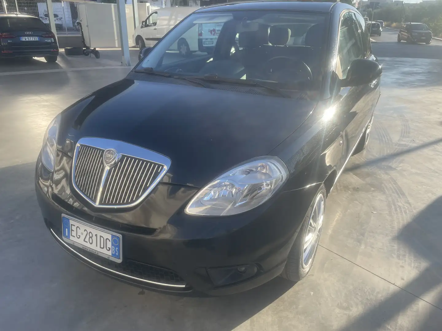 Lancia Ypsilon 1.3 mjt 16v Elle - 1