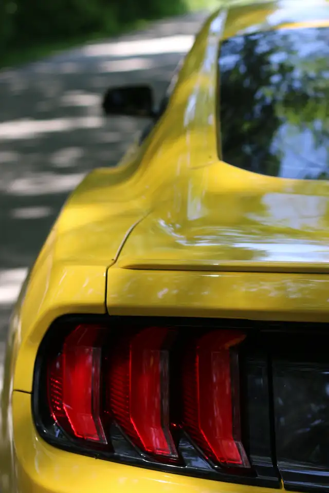 Ford Mustang снимка Ford Mustang