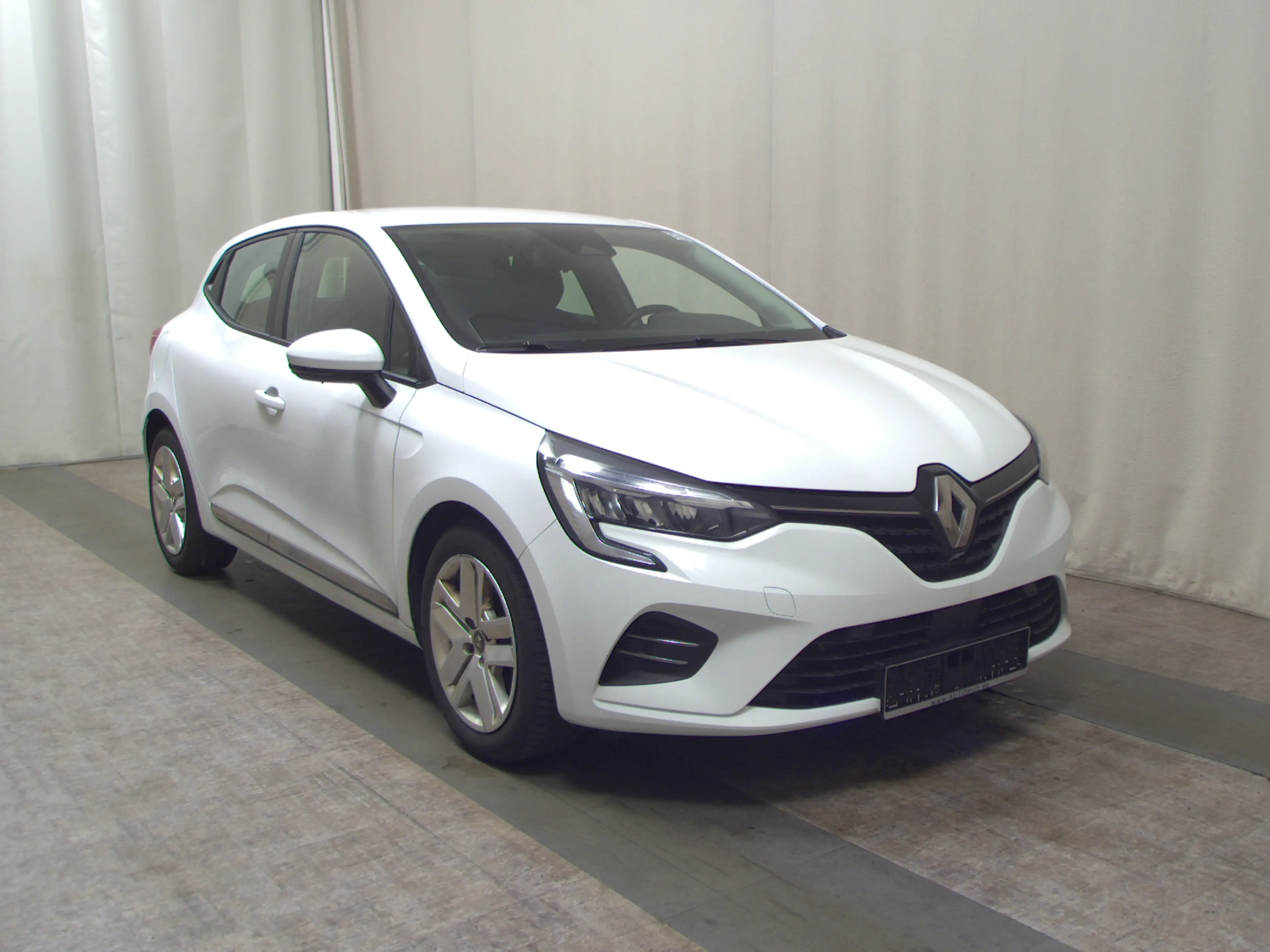 Renault Clio 0.9 TCe Navi LED Shz Klima KLIMAAUT TEMPO — photo 3