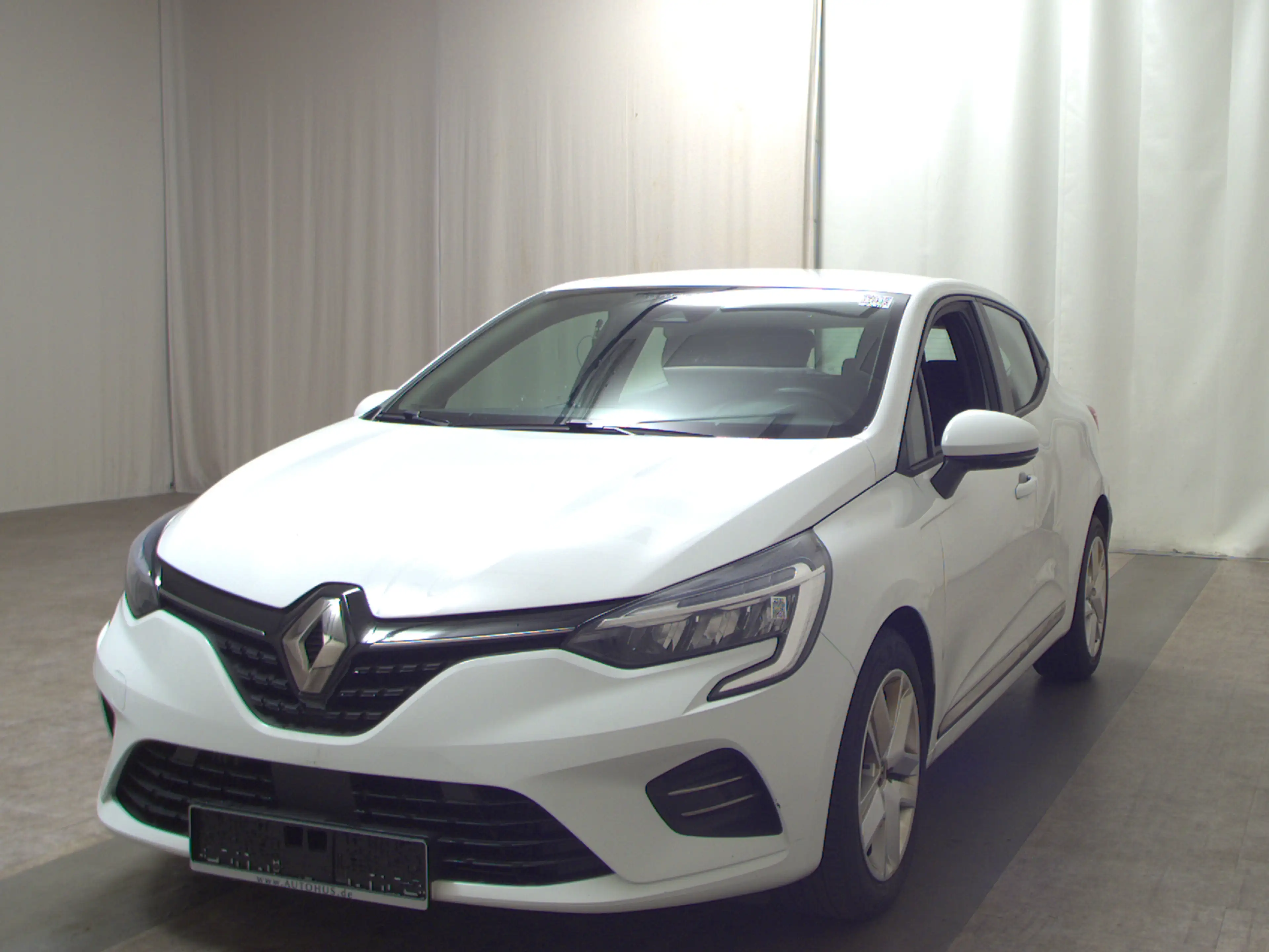 Renault Clio 0.9 TCe Navi LED Shz Klima KLIMAAUT TEMPO — photo 2
