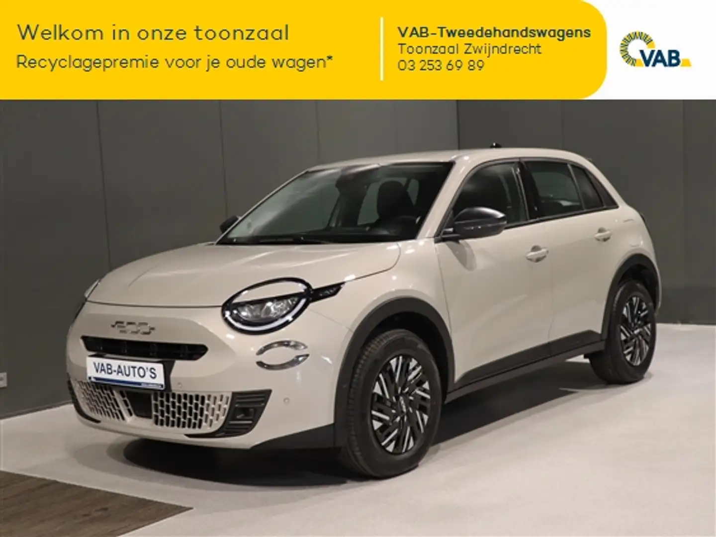 Fiat 600 1.2 HYBRID DCT TECHNO+COMFORT Gris - 1