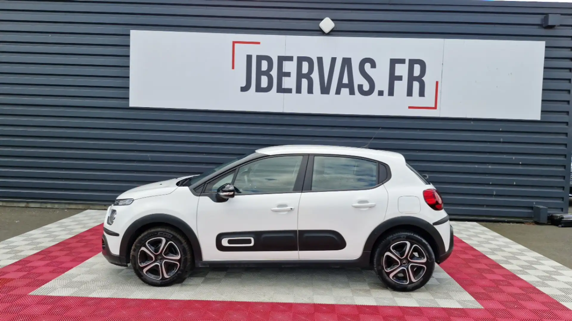 Citroen C3 SOCIETE BLUEHDI 100 SS BVM6 FEEL NAV Blanc - 2