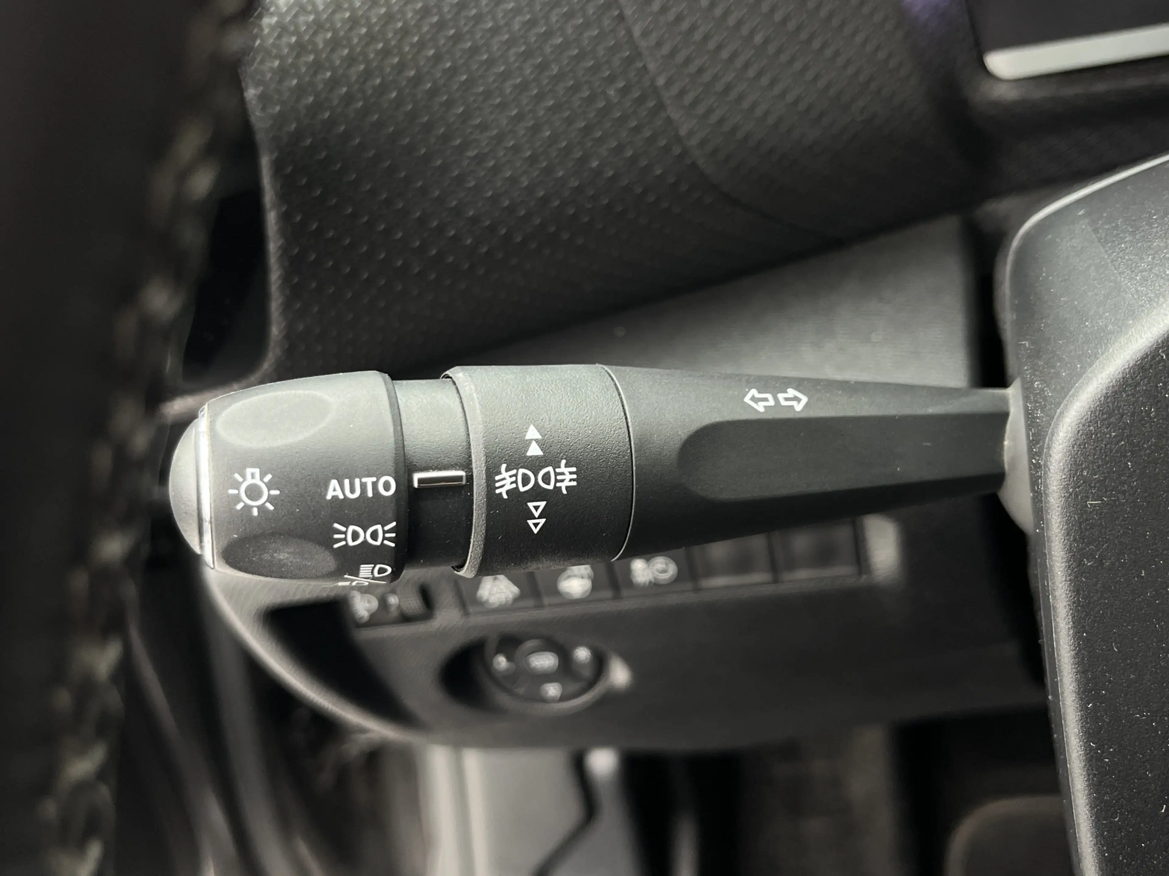 Citroen E-C4 Electric Shine 50 kWh | Keyless | Carplay/Android Auto | Ca — photo 22
