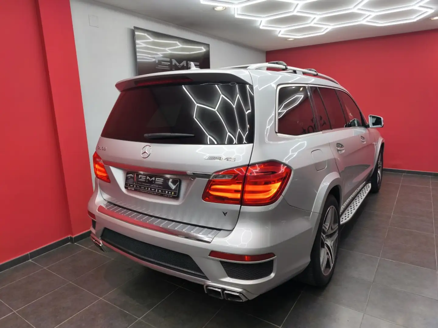 Mercedes-Benz GL 63 AMG Aut. Silber - 2