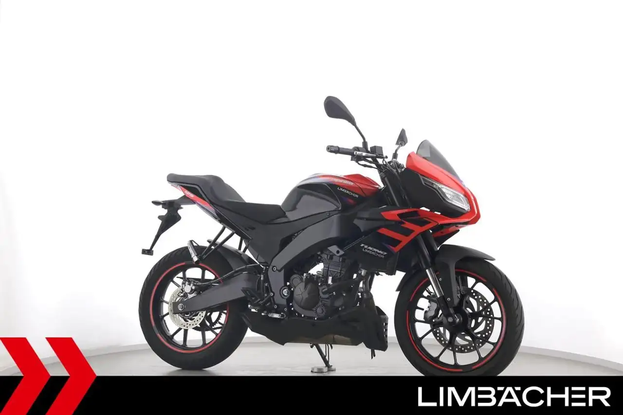 Aprilia Tuono