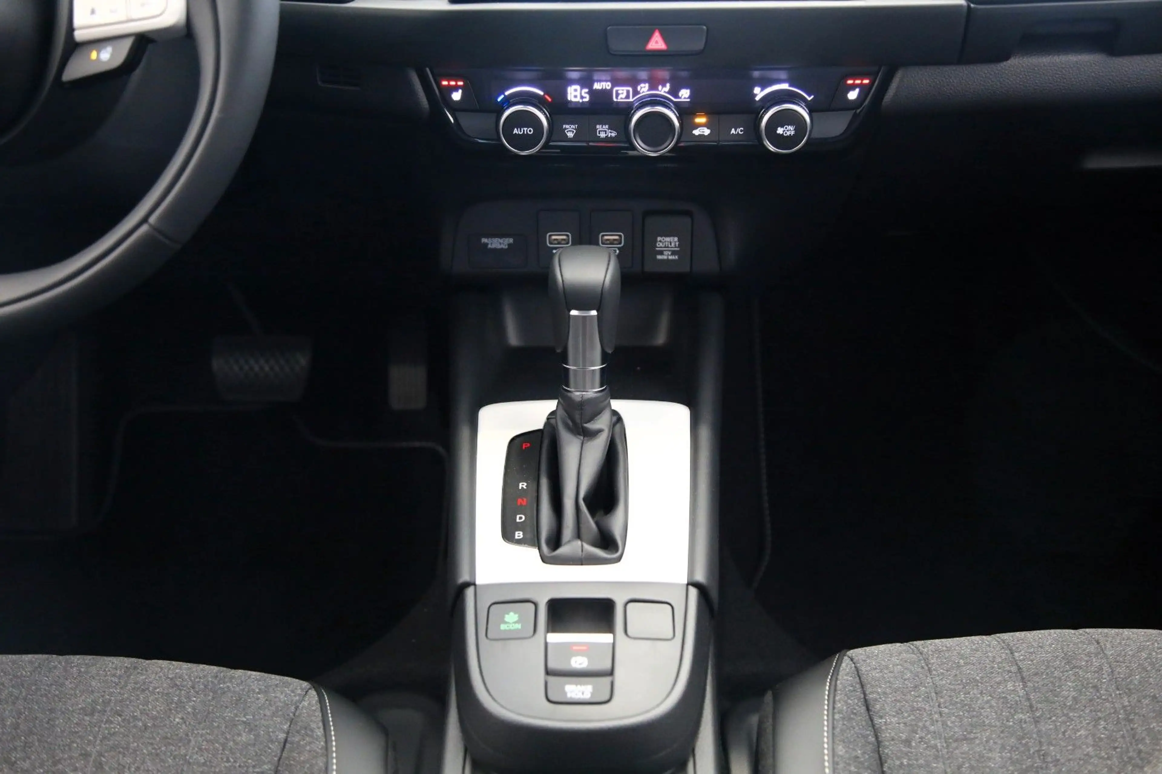 Honda Jazz 1.5 i-MMD Hybrid Advance RFK Navi SHZ LHZ — photo 12