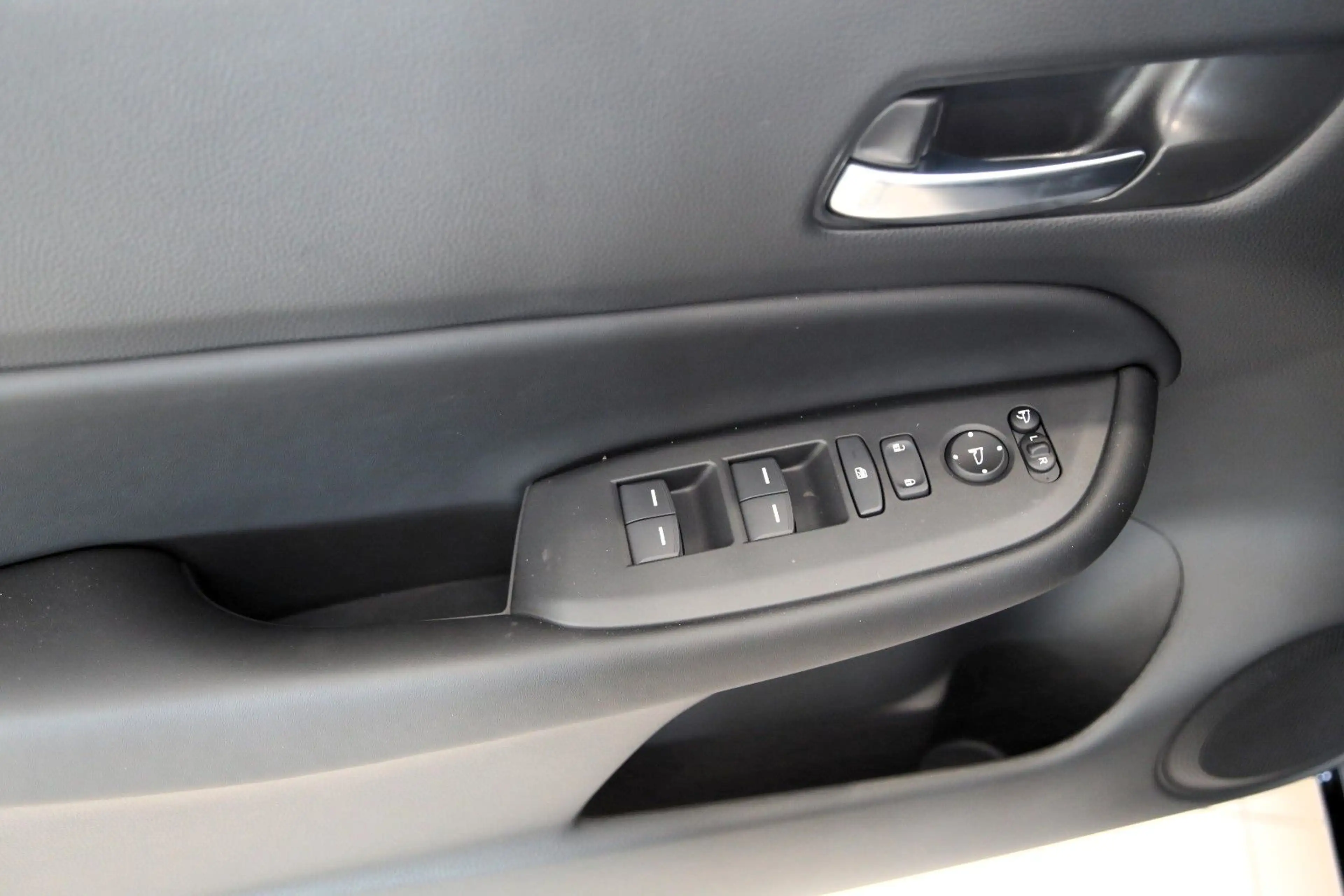Honda Jazz 1.5 i-MMD Hybrid Advance RFK Navi SHZ LHZ — photo 14
