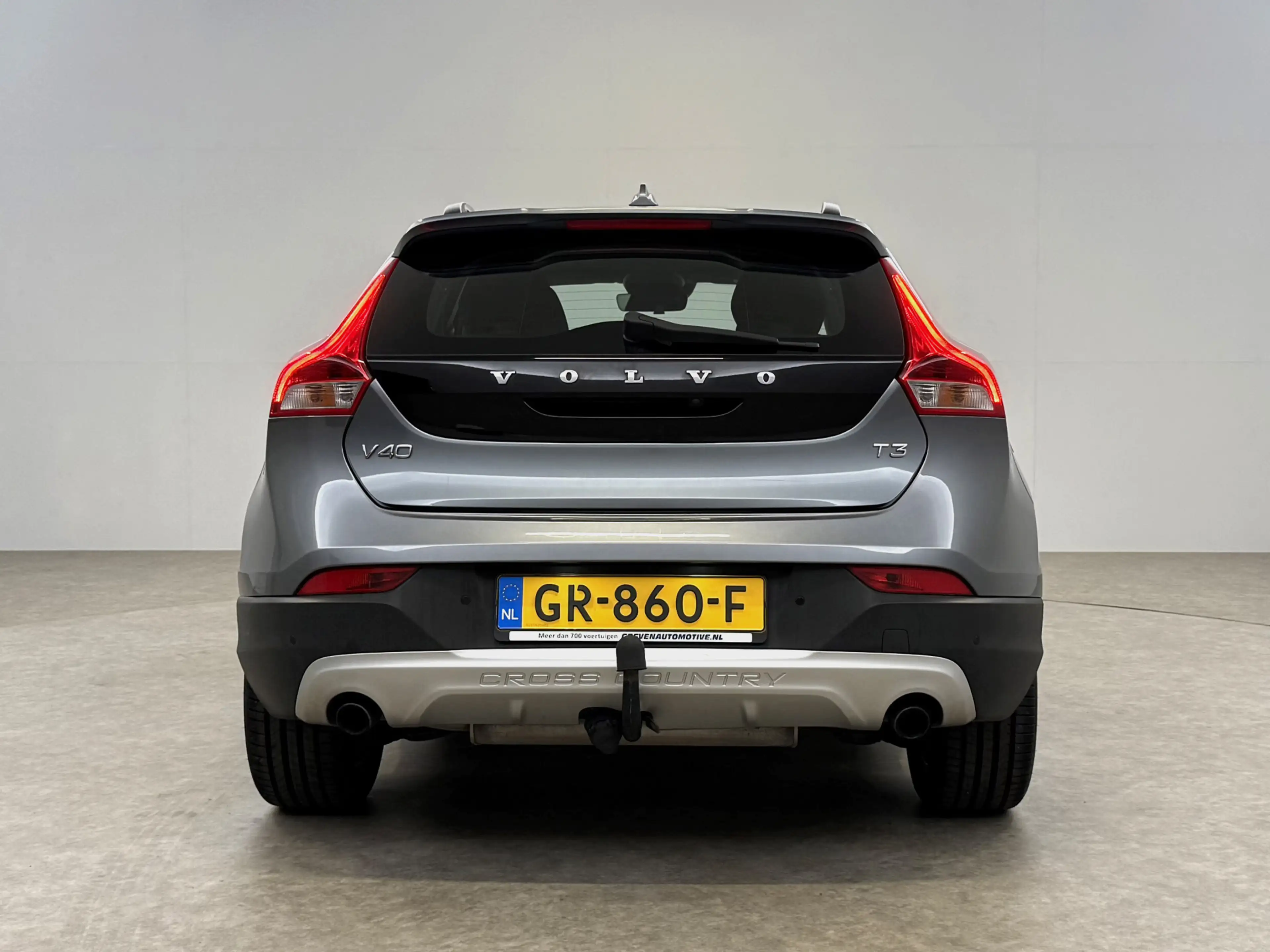 Volvo V40 1.5 T3 Momentum | Camera | Virtual | Clima | Cruis — photo 9