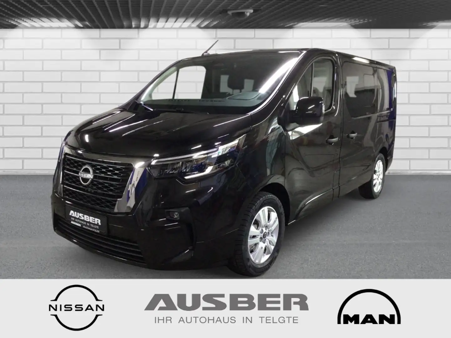 Nissan Primastar L1H1 9Sitzer Tekna 9Gang-Automatik 2ST Heckklappe Schwarz - 1