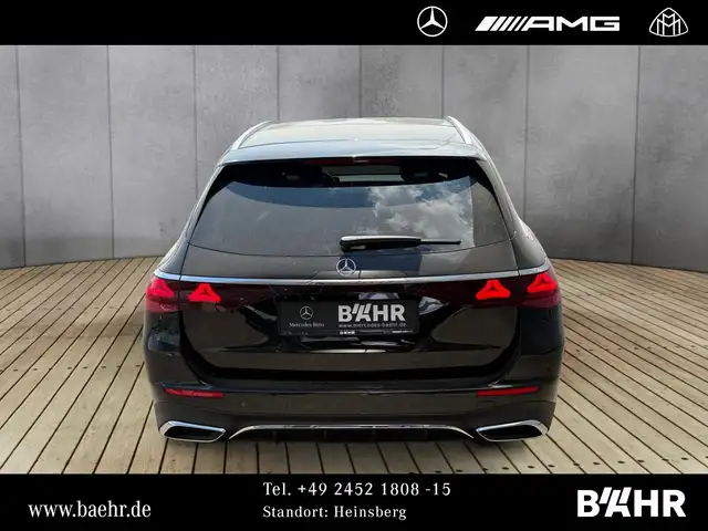 Mercedes-Benz E-Class view 8