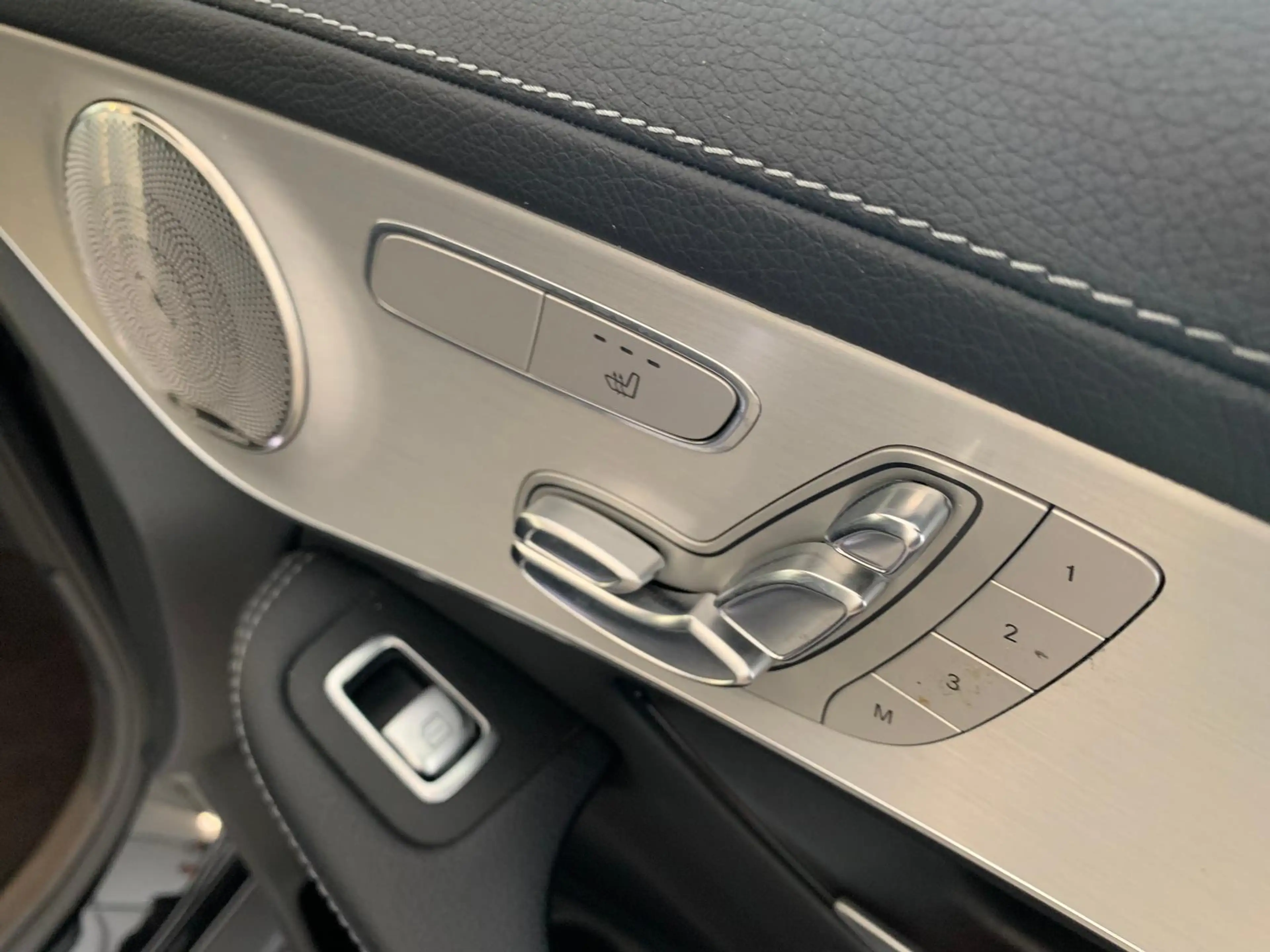 Mercedes-Benz GLC 400 2x AMG Line 4M HeadUp VirCockp Pano 360K — photo 5