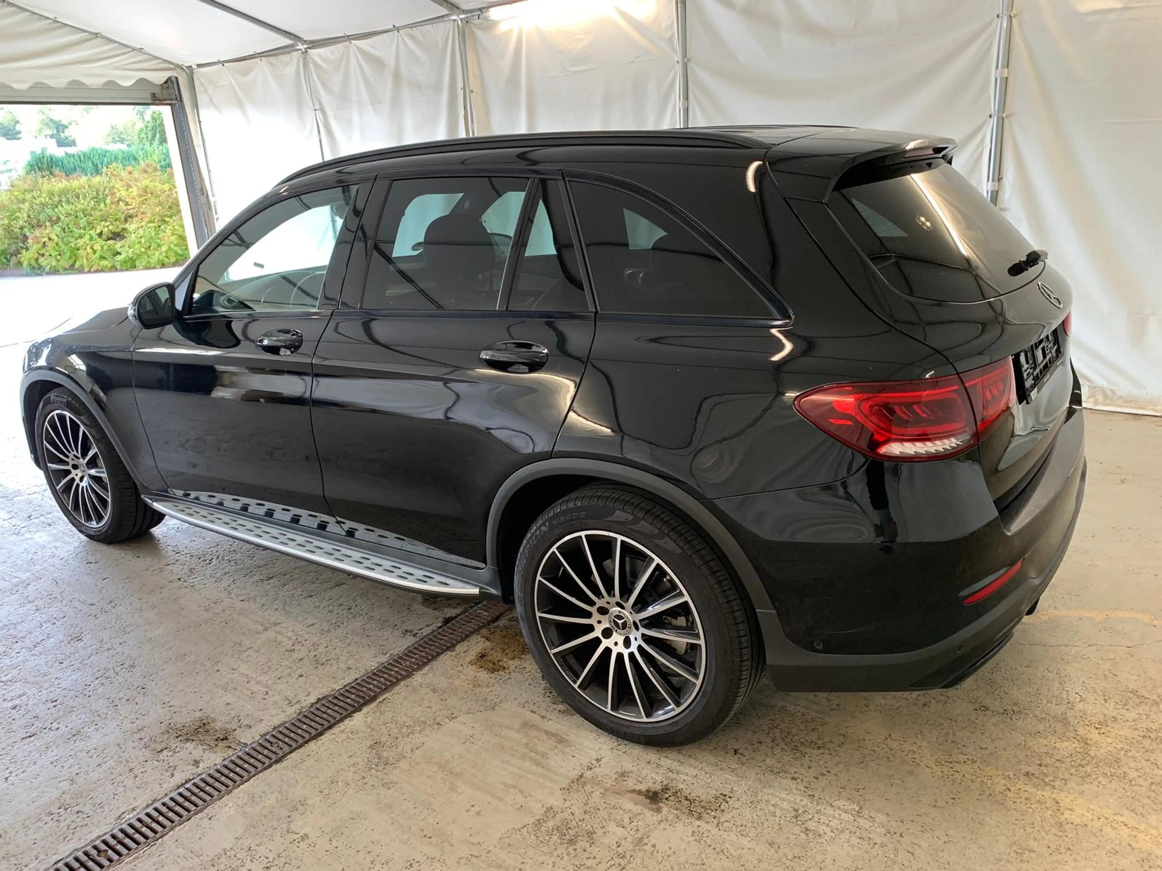 Mercedes-Benz GLC 400 2x AMG Line 4M HeadUp VirCockp Pano 360K — photo 10