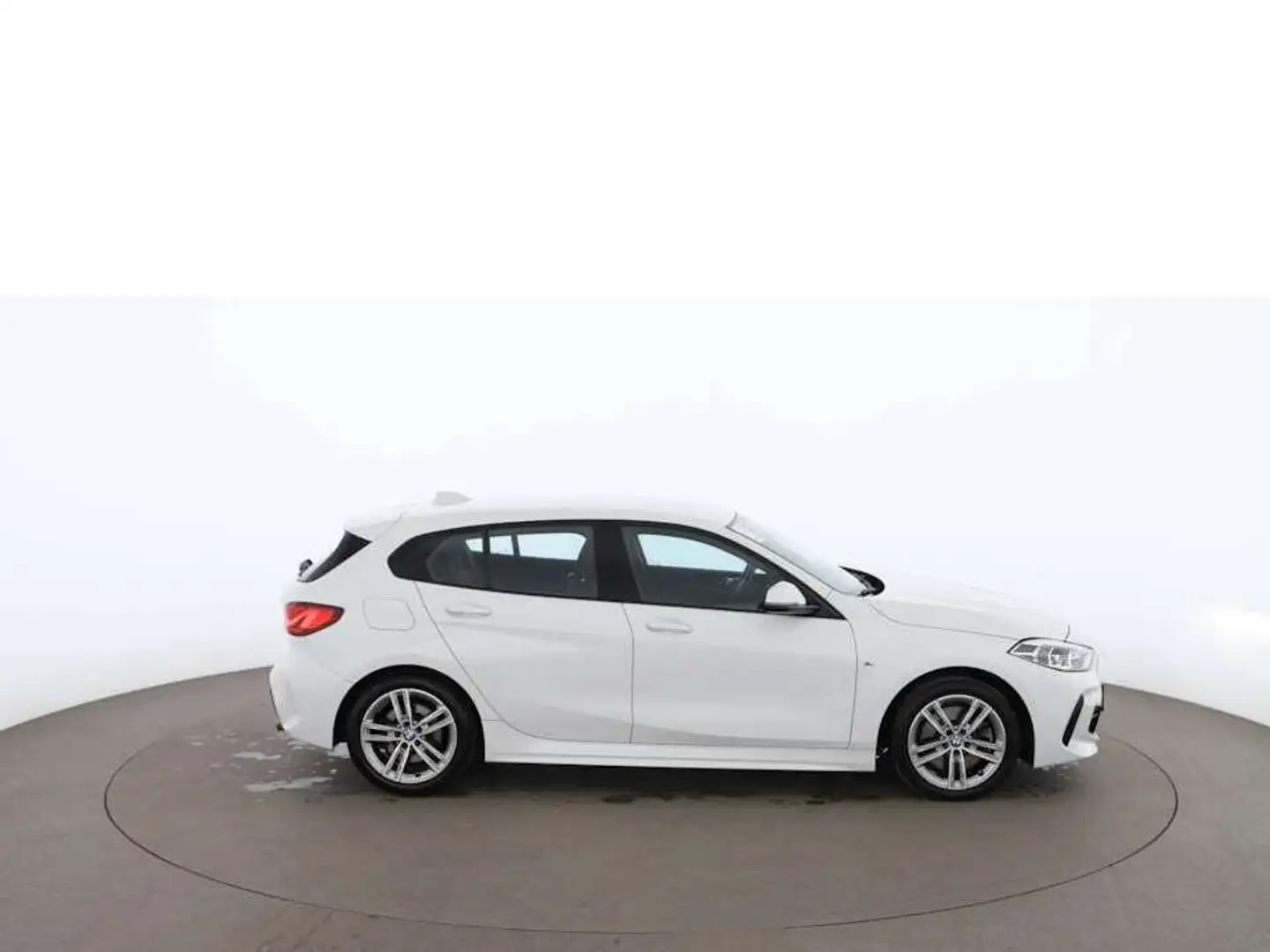 BMW 120 d M-Sport Aut LED NAVI LEDER DIGI-TACHO TEMP Weiß - 2