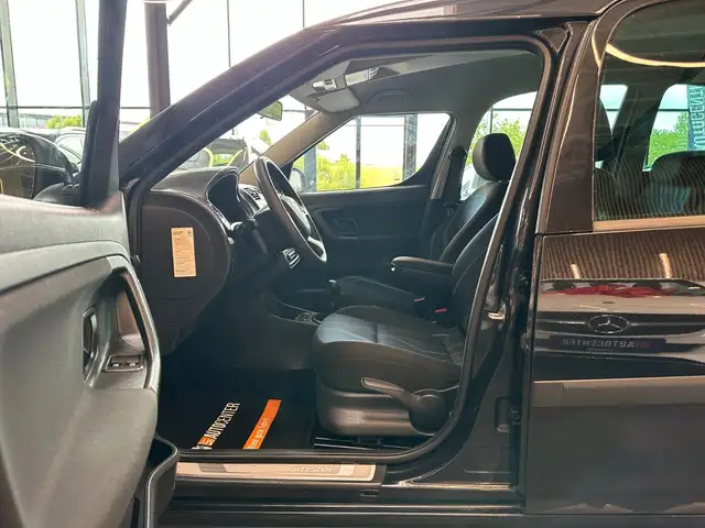 Skoda Roomster view 8