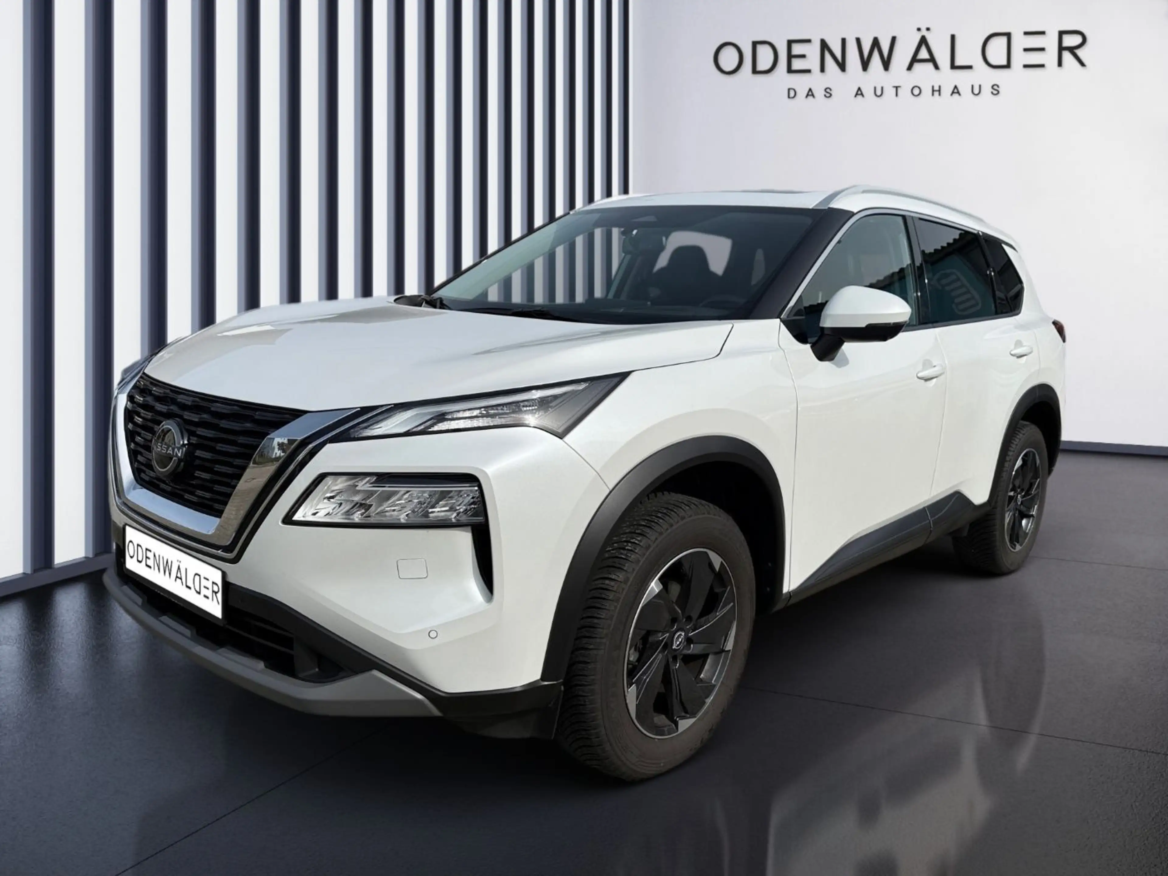 Nissan X-Trail 1.5 VC-T MHEV N-Connecta Pano — photo 2