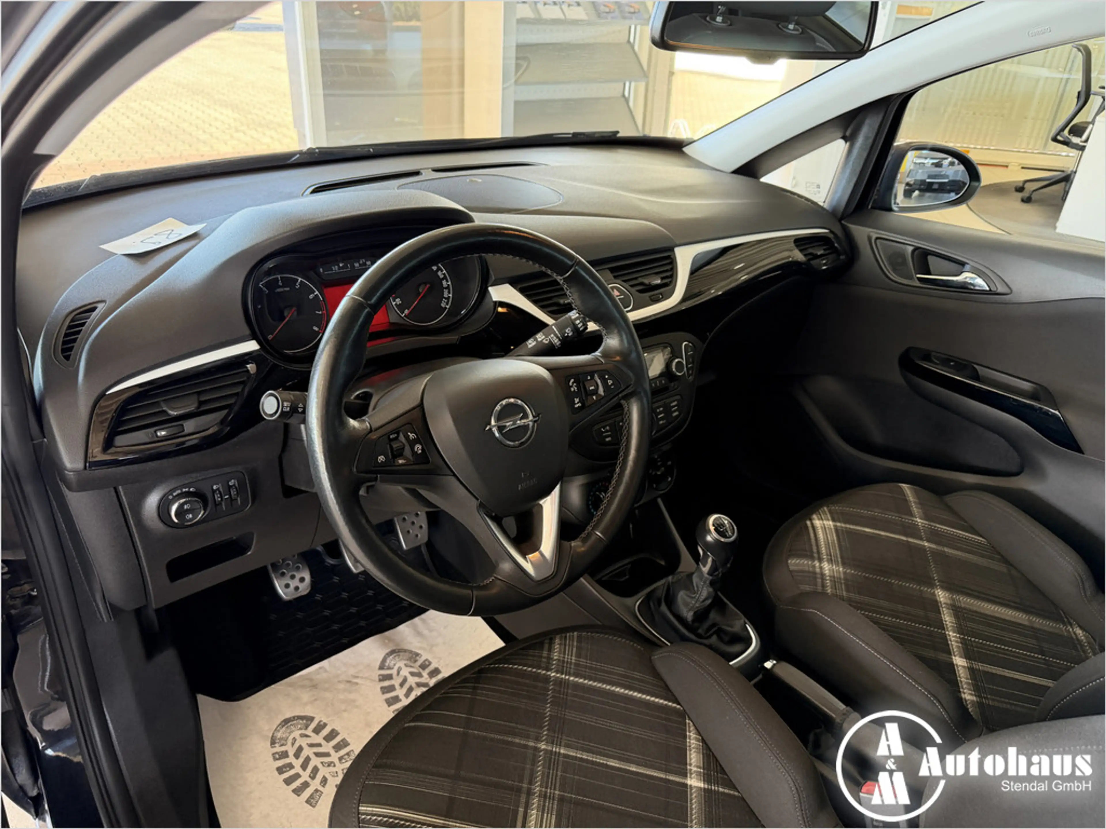Opel Corsa E 1.4 Color Edition KLIMA PDC SHZ — photo 17