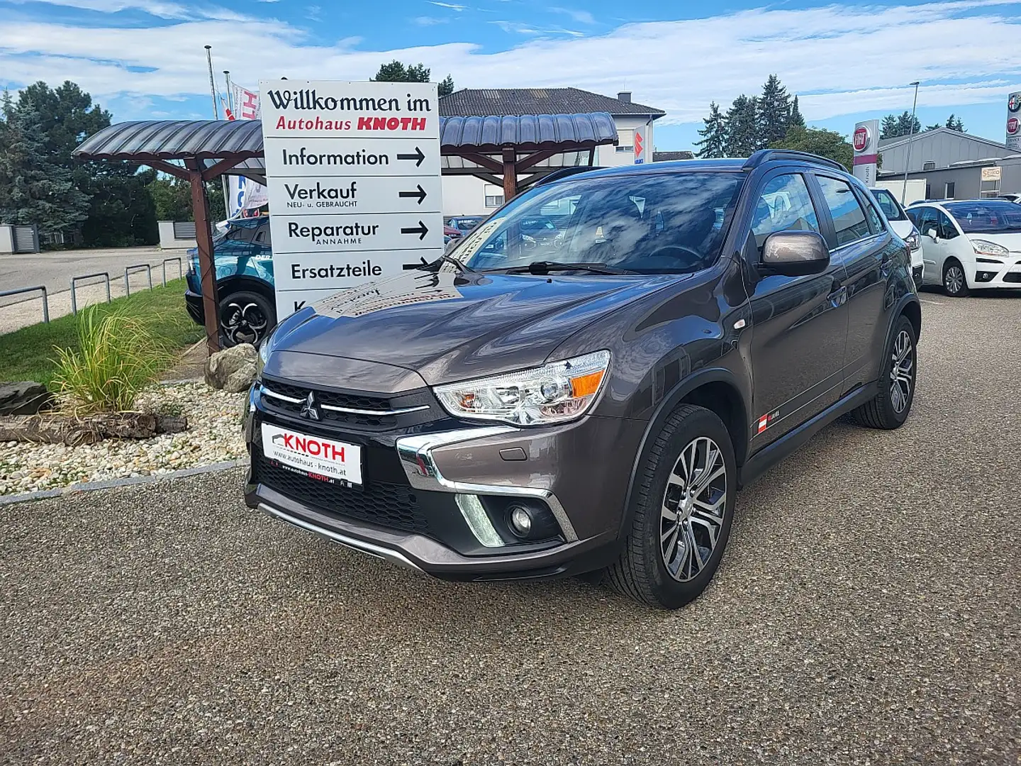 Mitsubishi ASX 1,6 MIVEC Invite Vision 40 Braun - 1