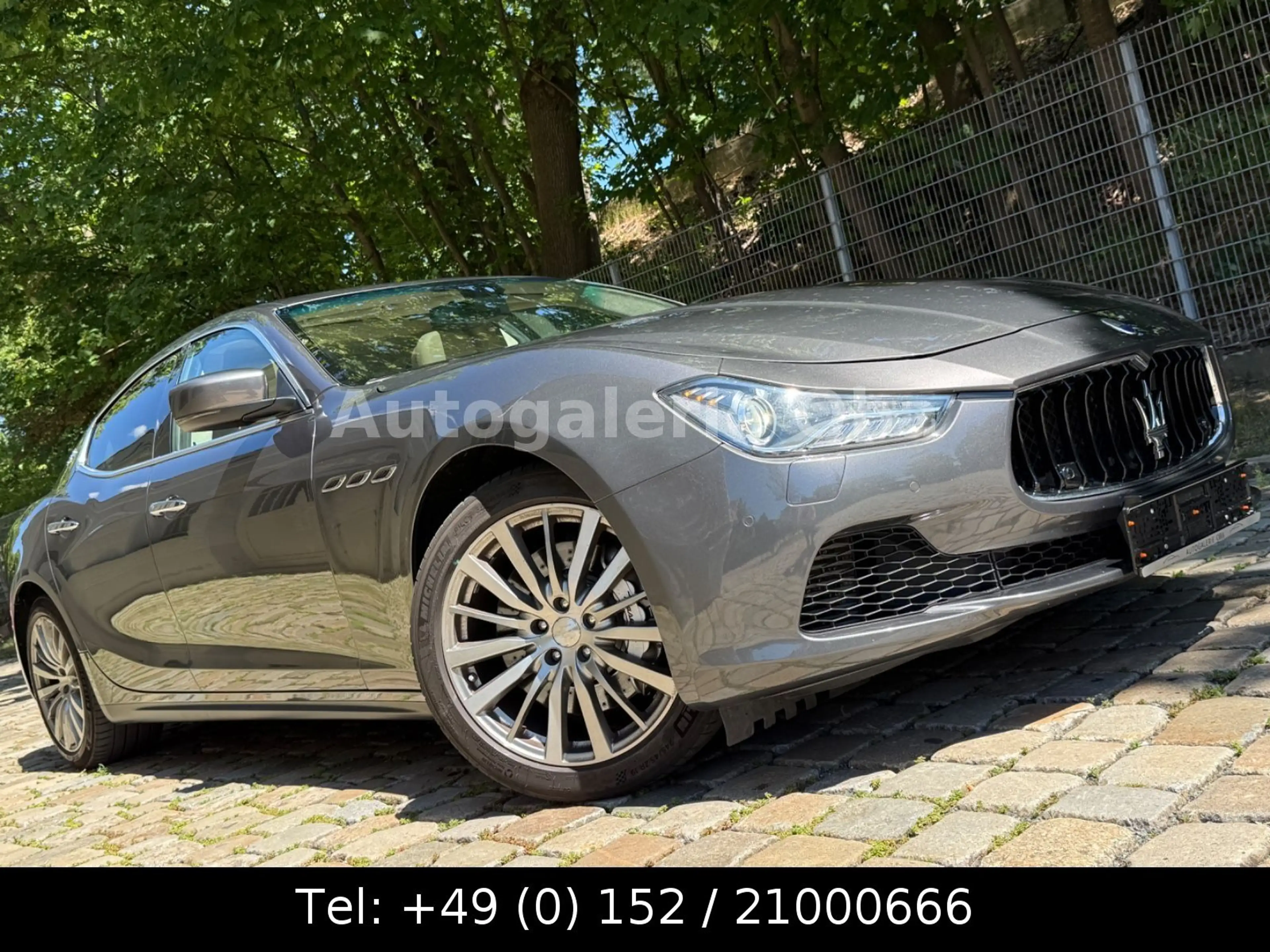 Maserati Ghibli S *KAMERA*SCHIEBED.*LEDER*NAVI*TEMP