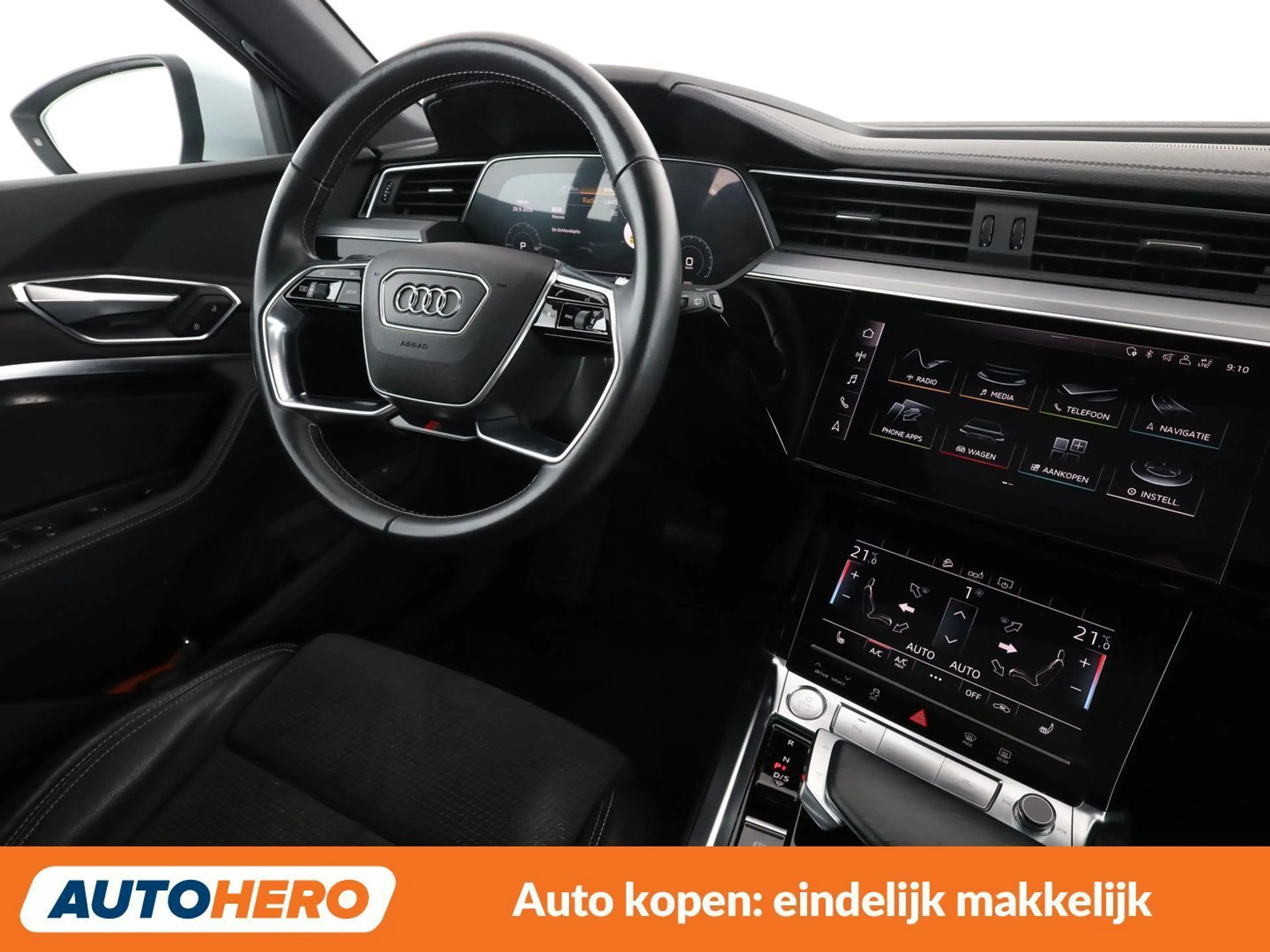 Audi e-tron 50 quattro S line — photo 14
