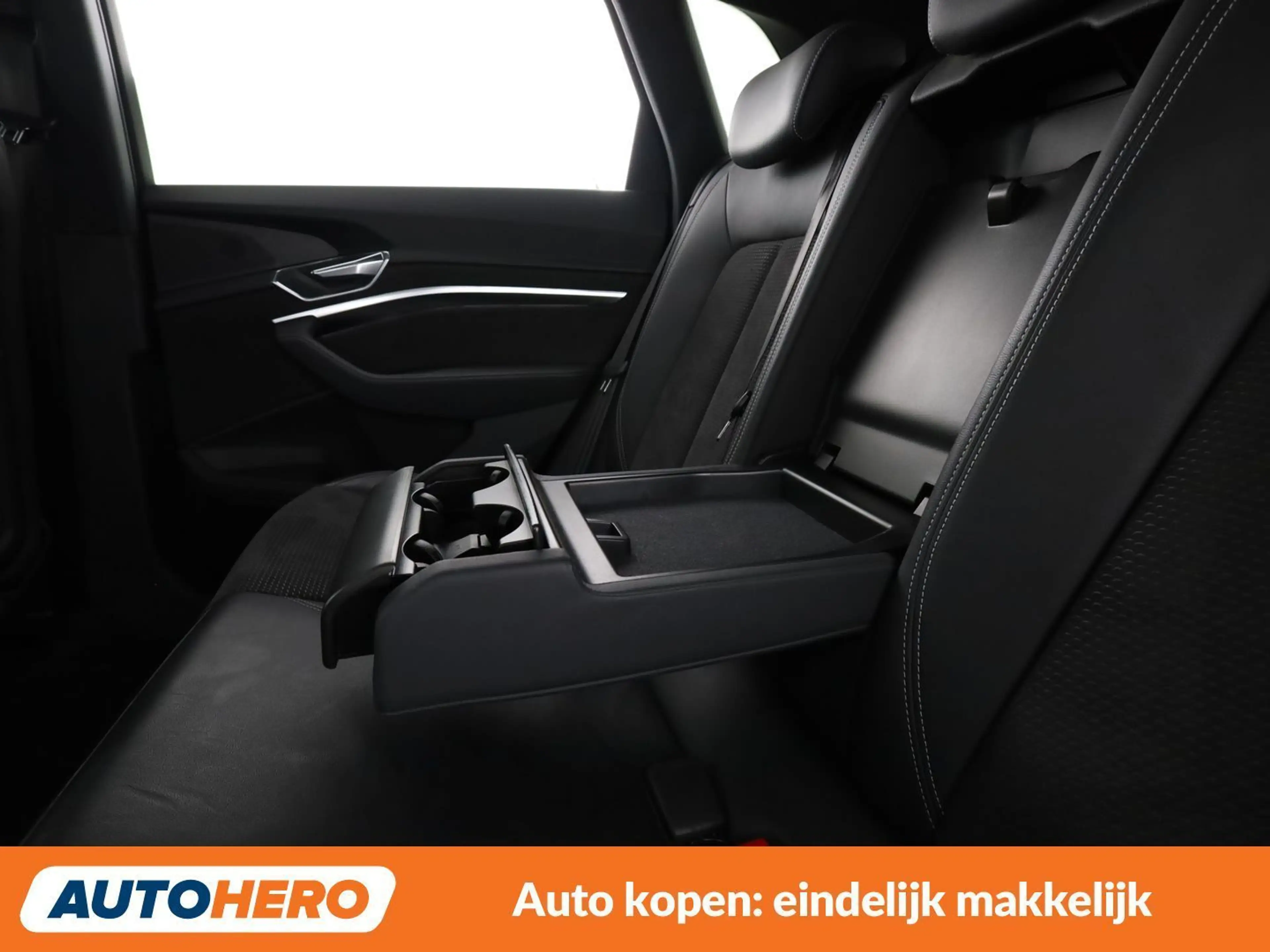 Audi e-tron 50 quattro S line — photo 35