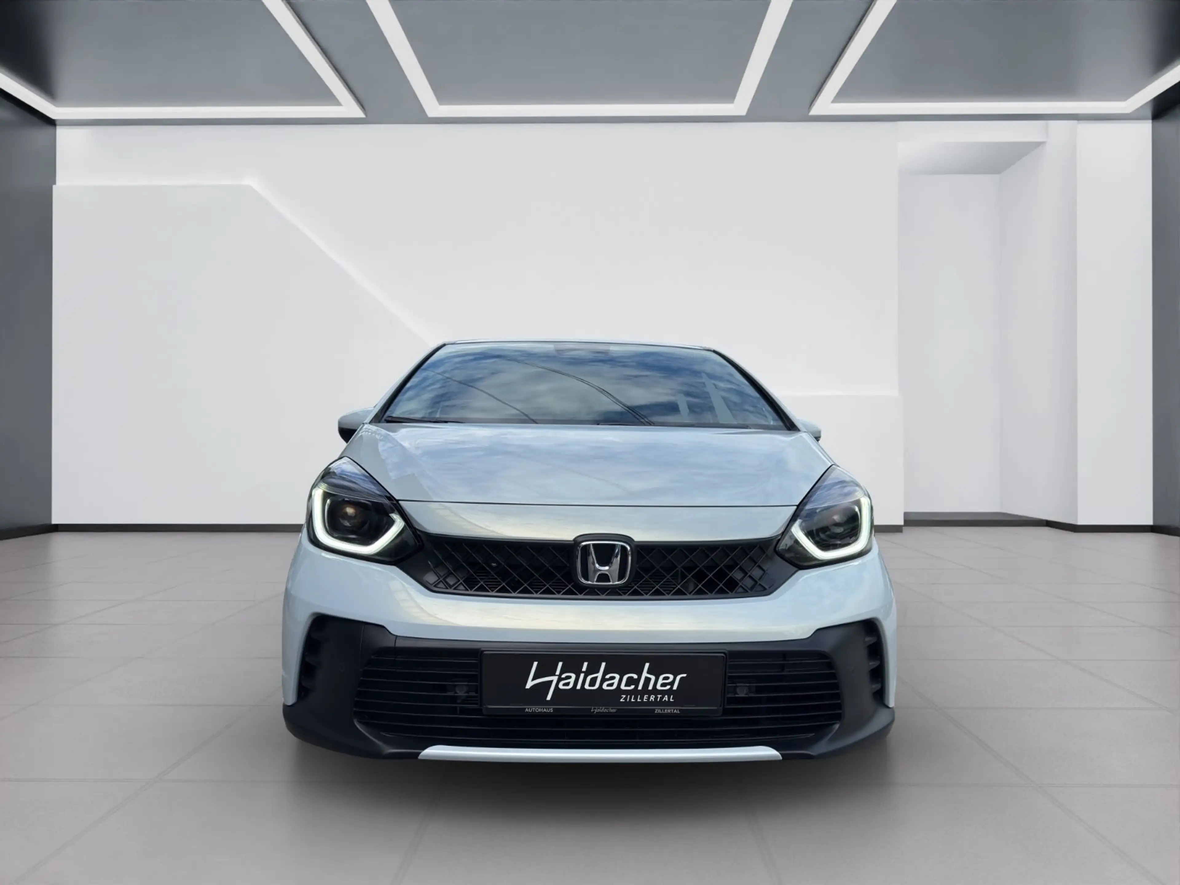 Honda Jazz 1.5 AT Advance CarPlay AUT Distr Navi RKam — photo 3