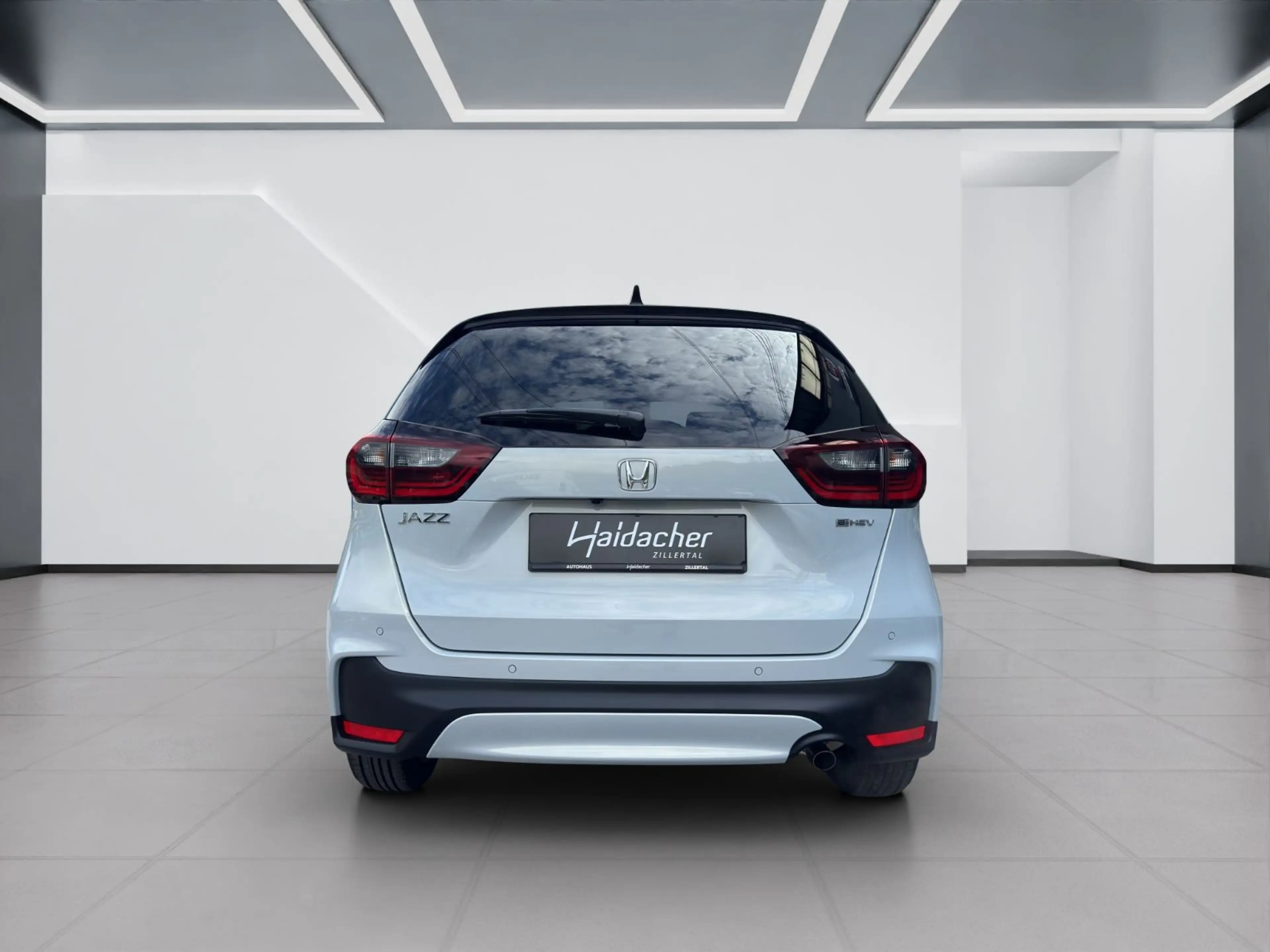 Honda Jazz 1.5 AT Advance CarPlay AUT Distr Navi RKam — photo 6