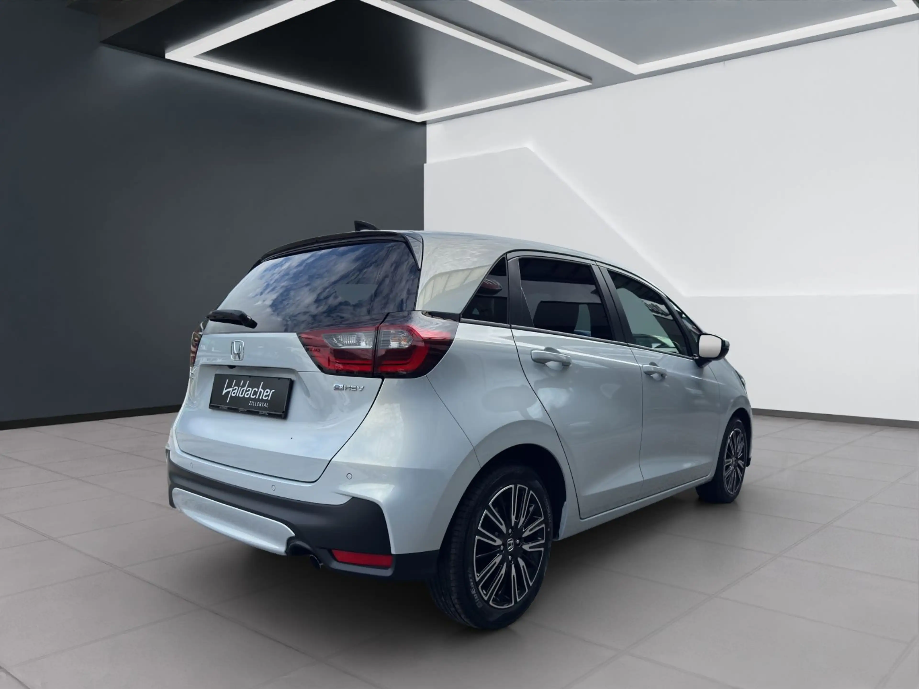 Honda Jazz 1.5 AT Advance CarPlay AUT Distr Navi RKam — photo 7