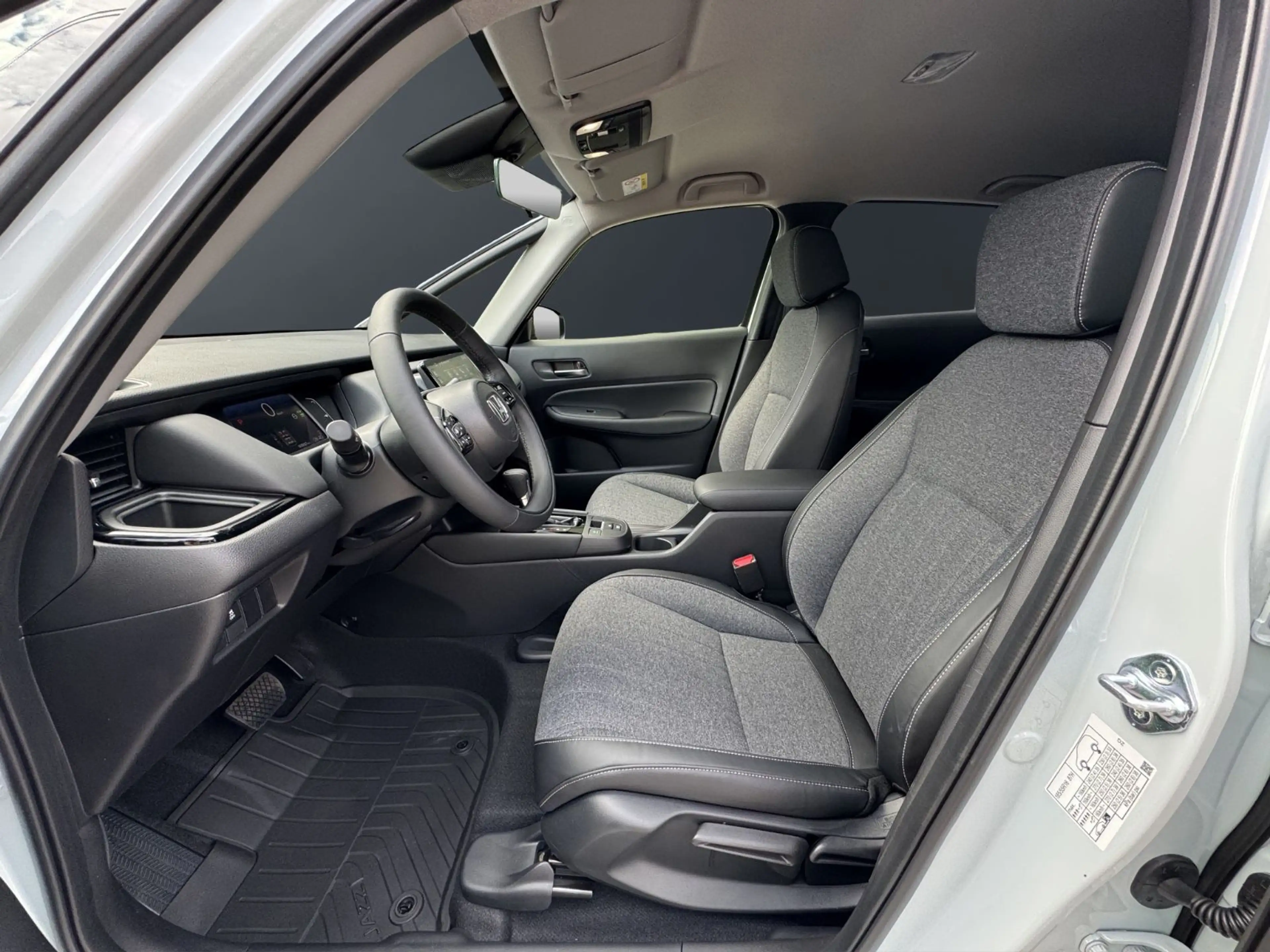 Honda Jazz 1.5 AT Advance CarPlay AUT Distr Navi RKam — photo 9