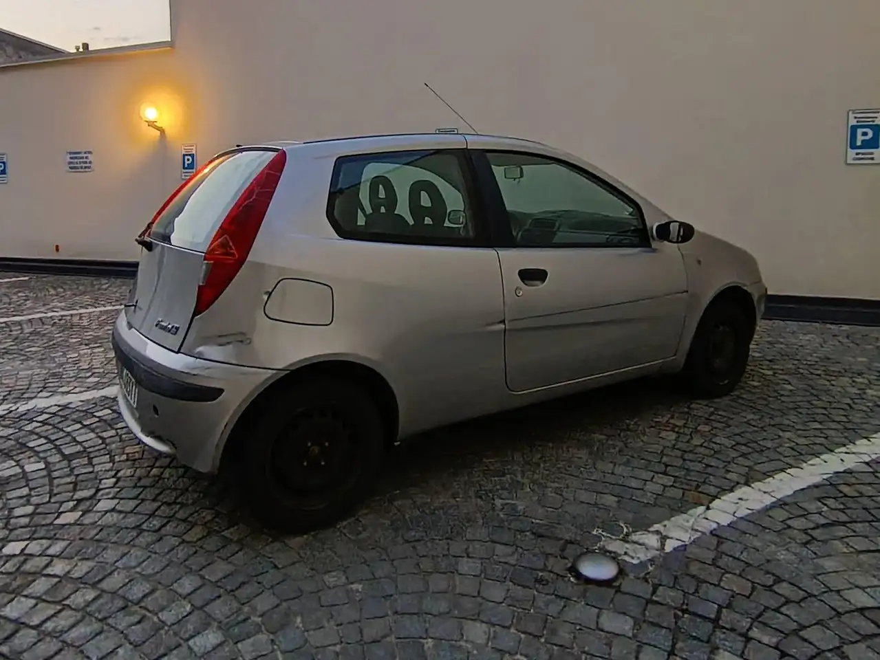 Fiat Punto II 2001 3p 1.2 EL, foto 2