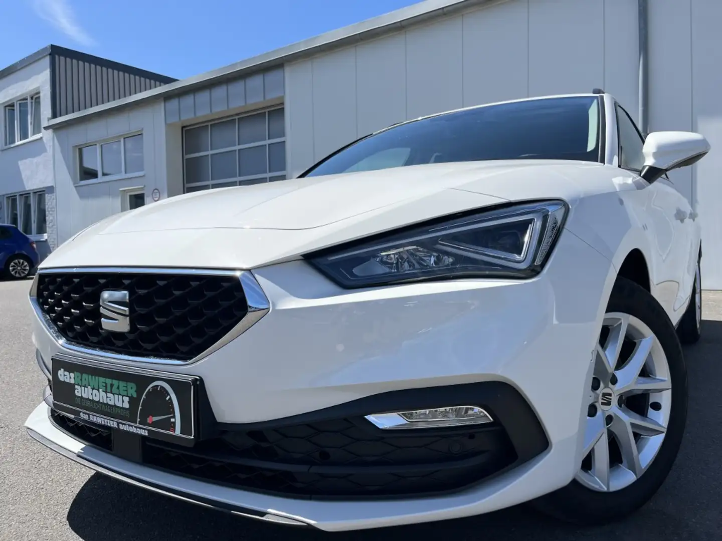 SEAT Leon SP 2.0 TDI DSG Style 144€ m. 20% Anzahlung AHK D Weiß - 1