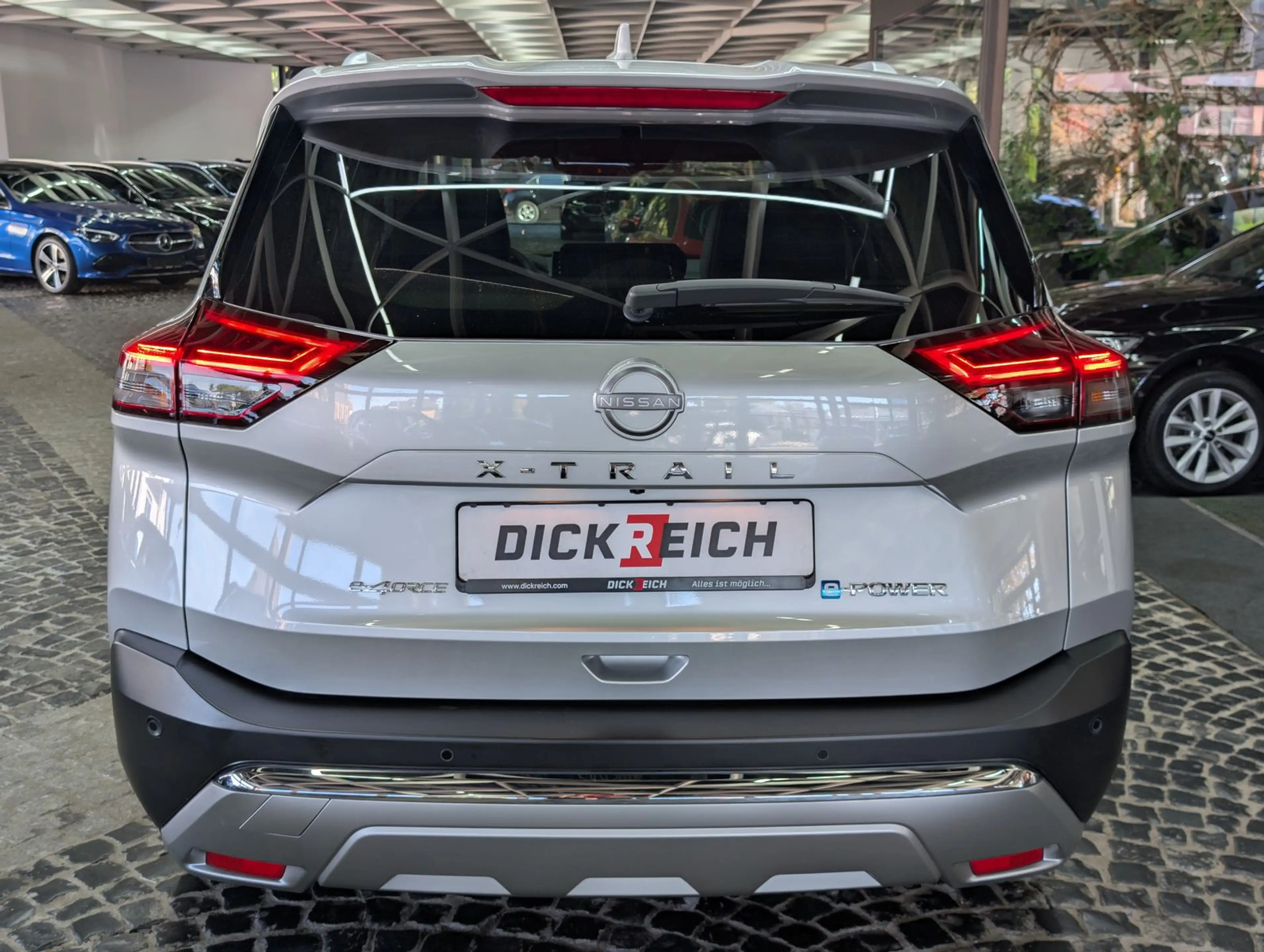 Nissan X-Trail 1.5 e-Power e-4 Tekna Bose HUD LED+ 20" — photo 6
