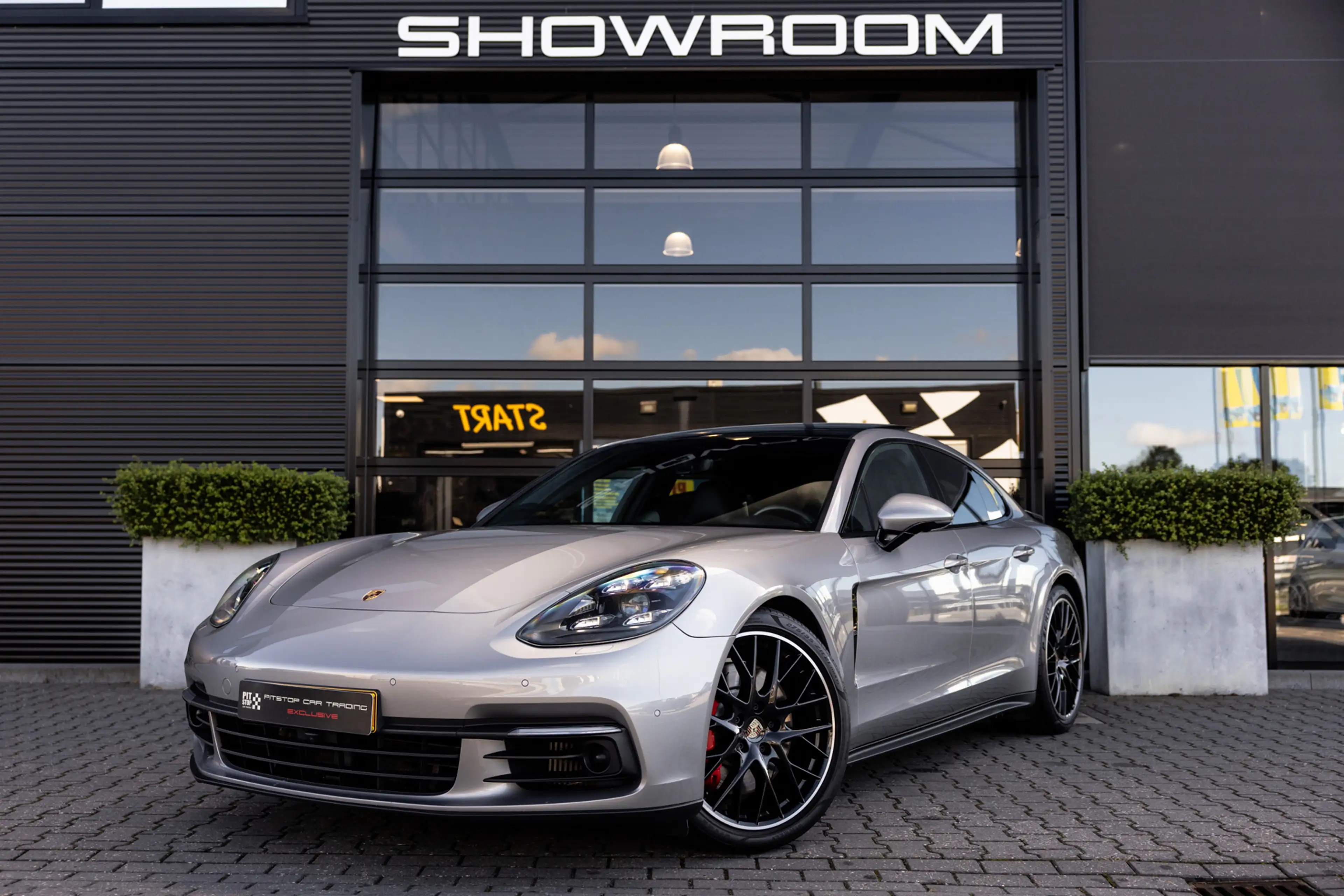 Porsche Panamera 2.9 4 E-Hybrid, Sportuitlaat, Pano, Full option, L — photo 2