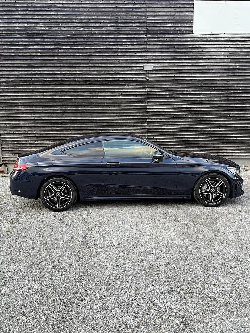 Mercedes-Benz C 300 d Coupe Aut. Blau - 2