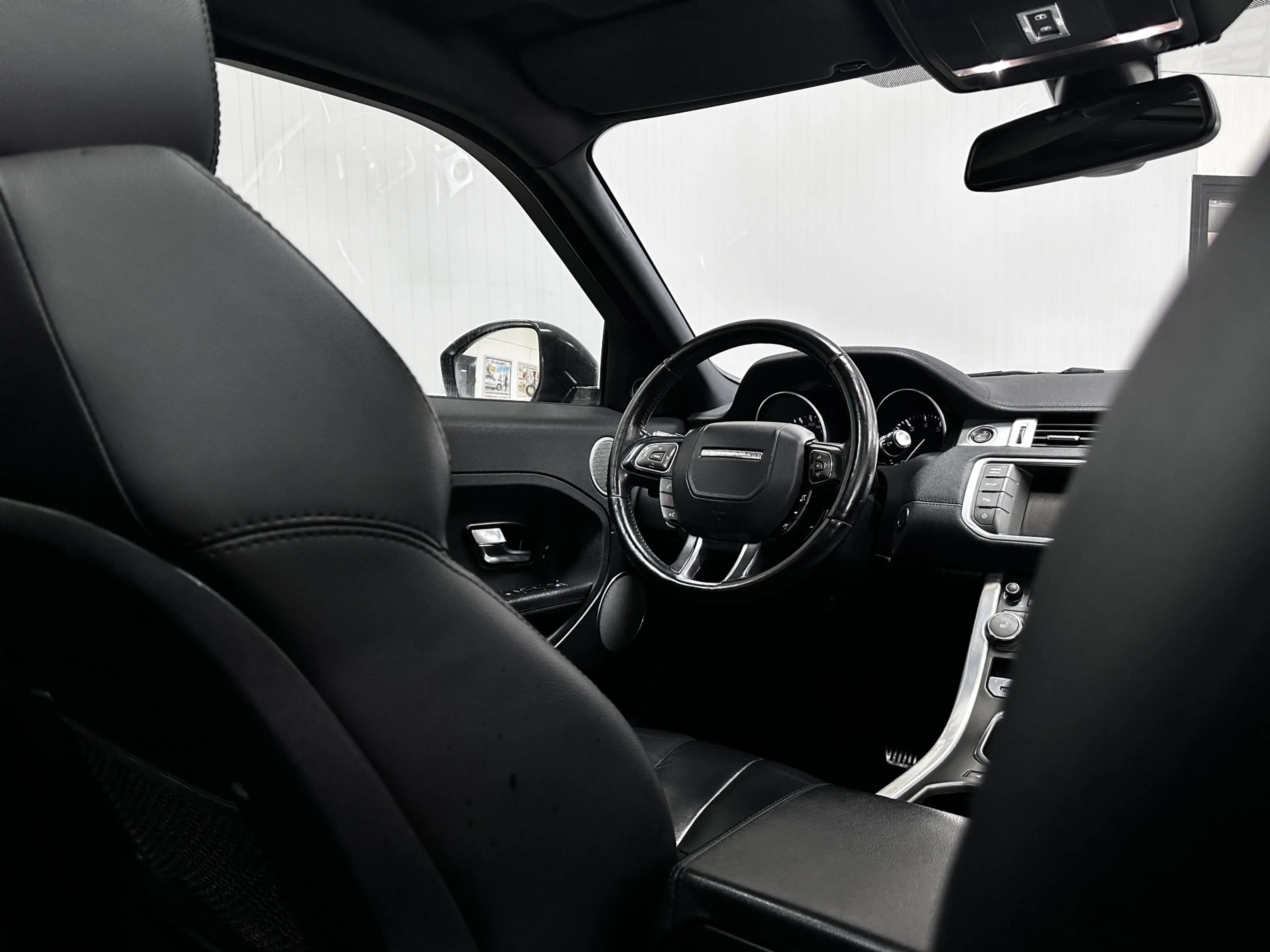 Land Rover Range Rover Evoque 2.0 Si 4WD Prestige/ Automaat!/ Pano-Dak/ Bi-Xenon — photo 28