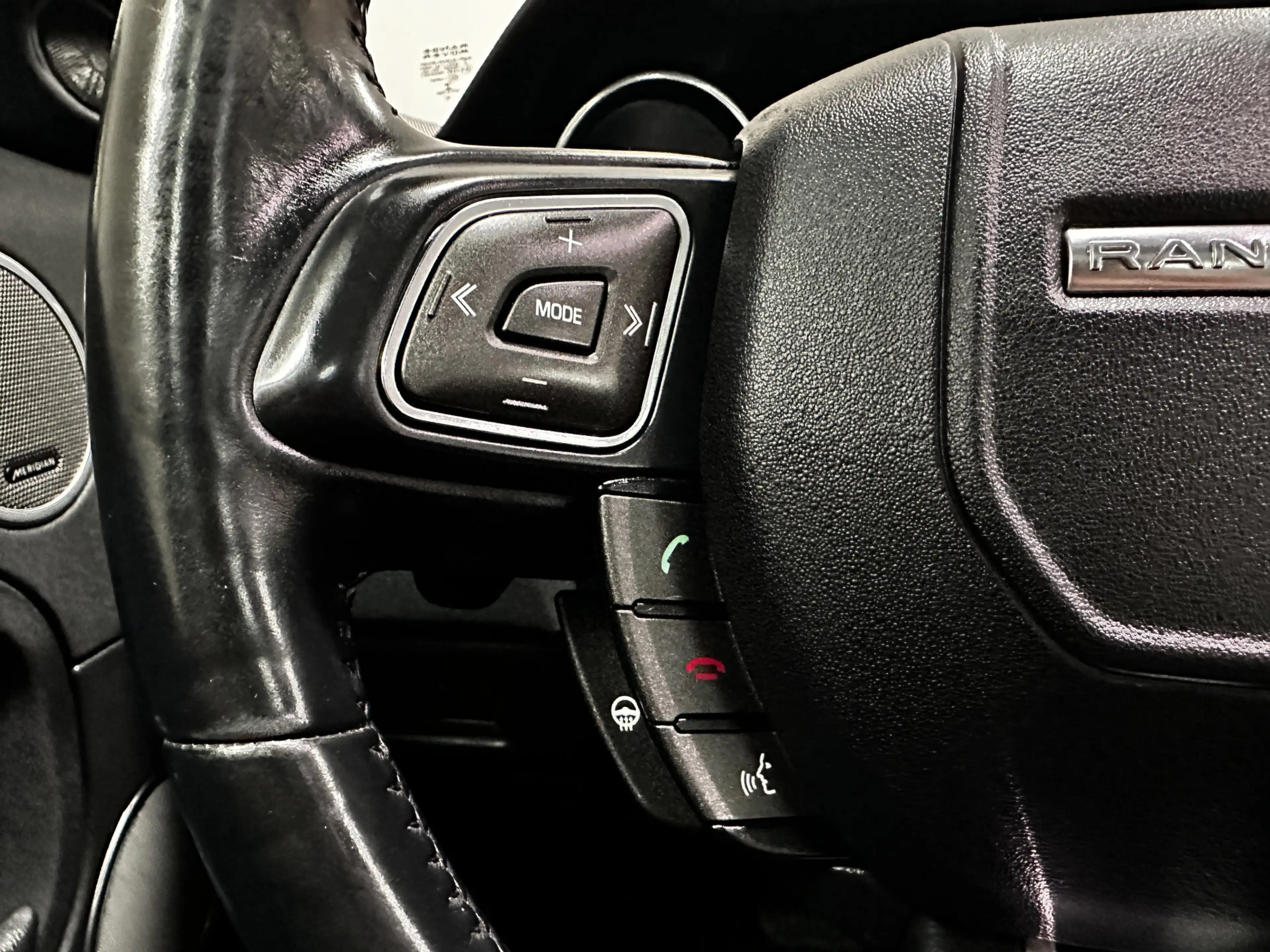 Land Rover Range Rover Evoque 2.0 Si 4WD Prestige/ Automaat!/ Pano-Dak/ Bi-Xenon — photo 33