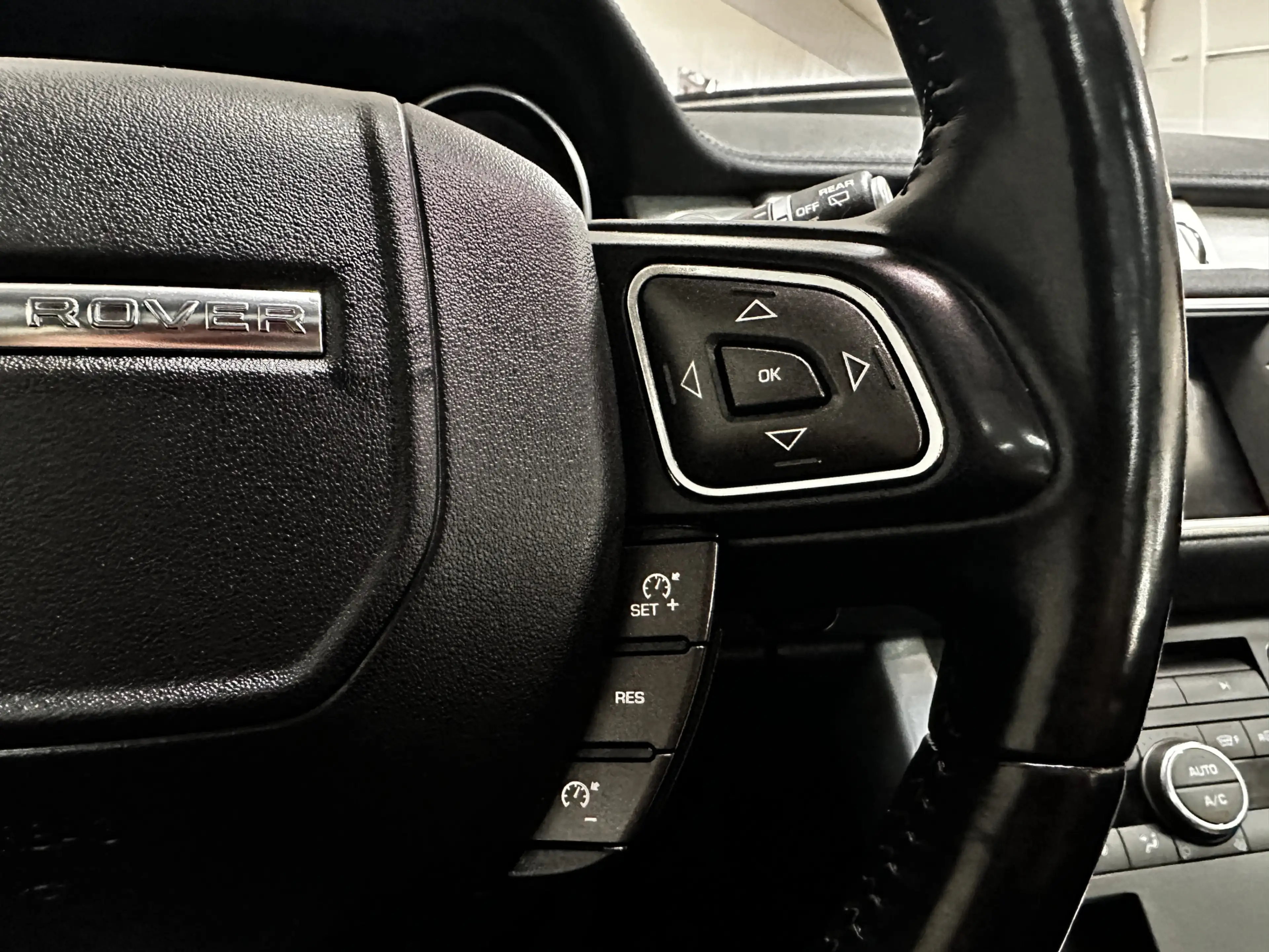 Land Rover Range Rover Evoque 2.0 Si 4WD Prestige/ Automaat!/ Pano-Dak/ Bi-Xenon — photo 17