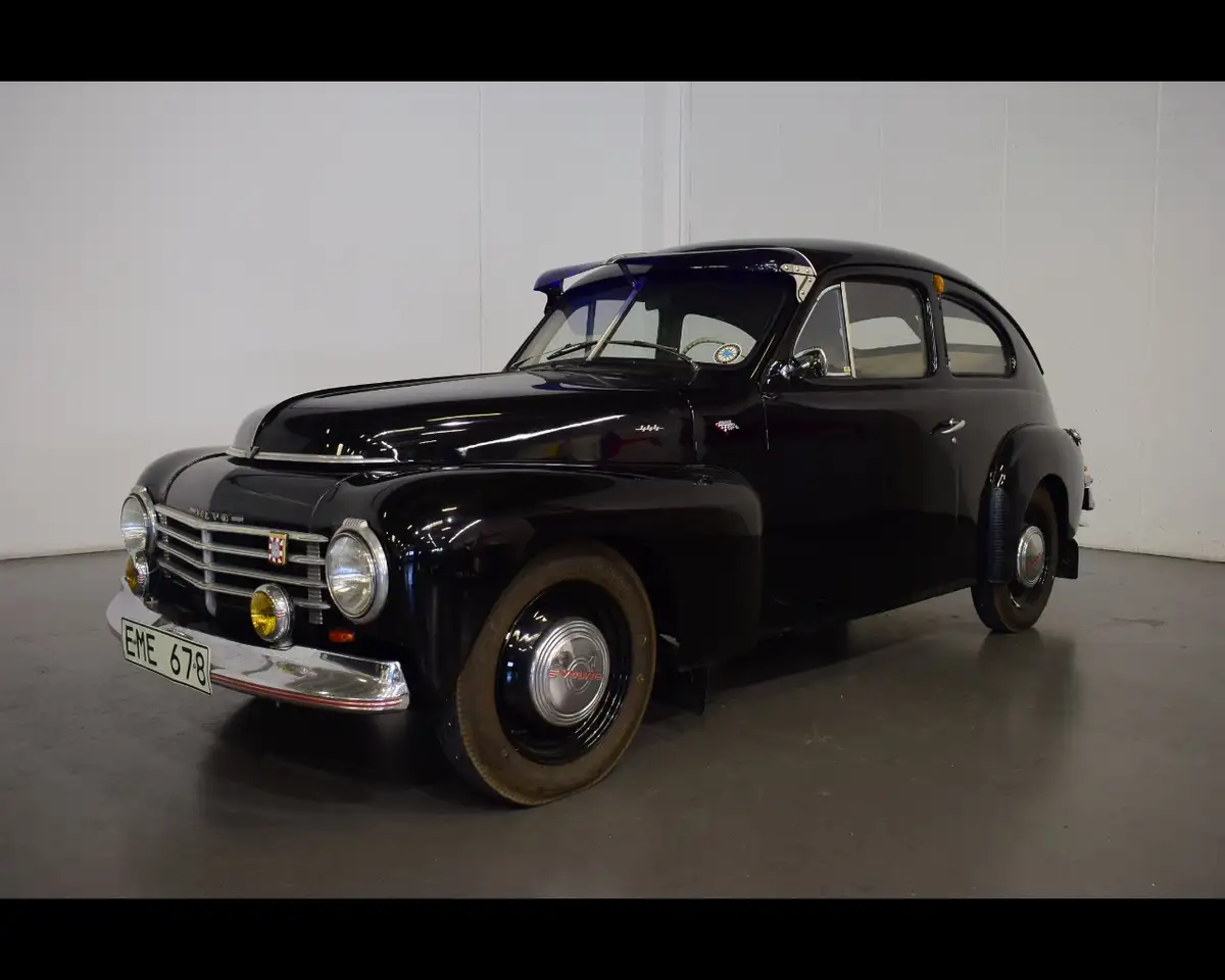 Volvo PV544 444 A – FIRST SERIES – 1947, foto 1
