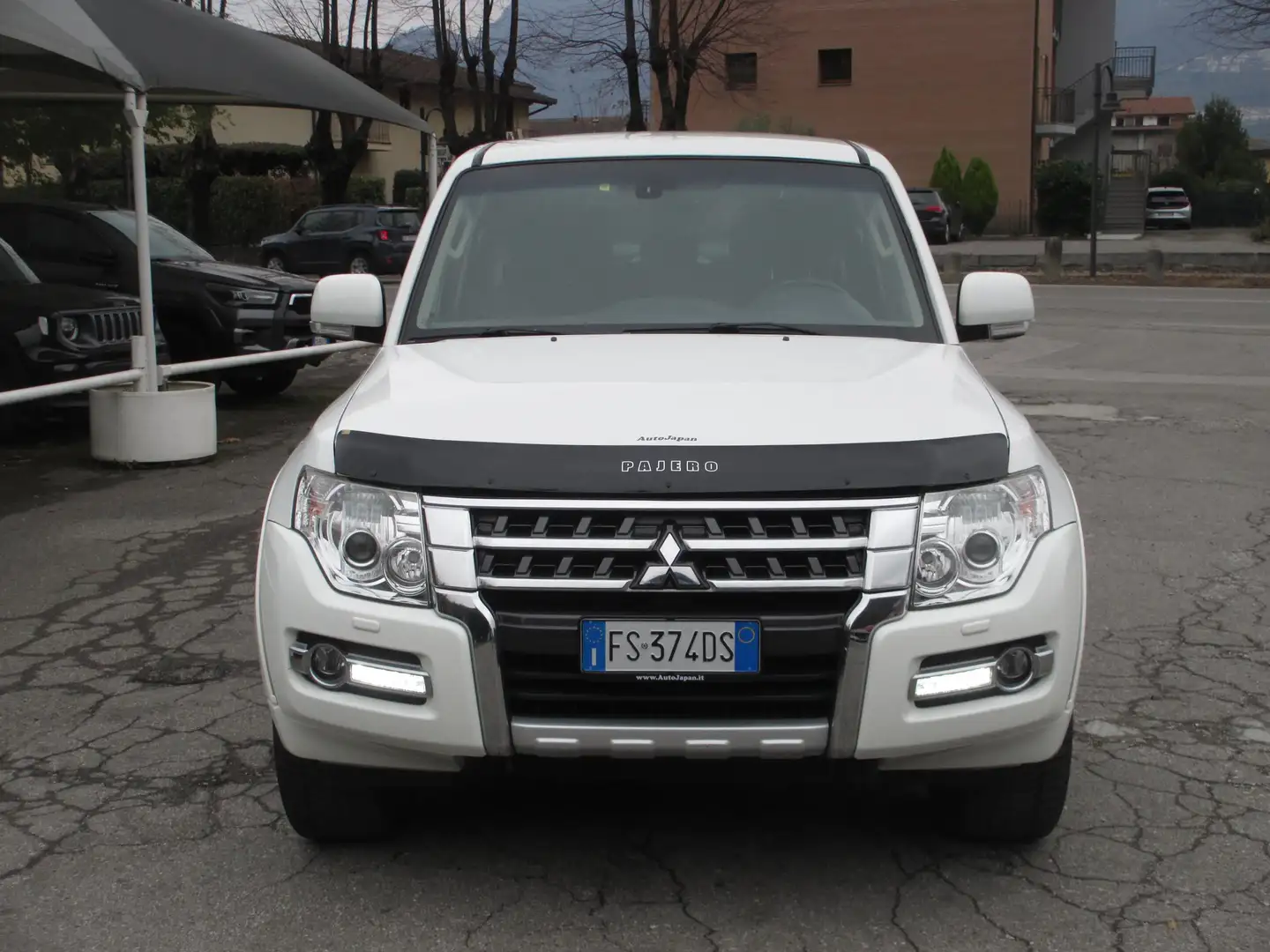 Mitsubishi Pajero 3.2 190 CV EURO 6 5p auto Bianco - 2