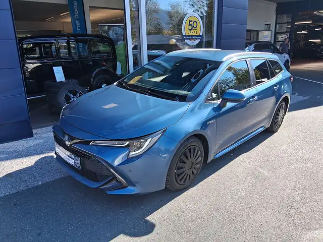 Toyota Corolla Kombi 2,0 Hybrid Team Deutschland Automatik