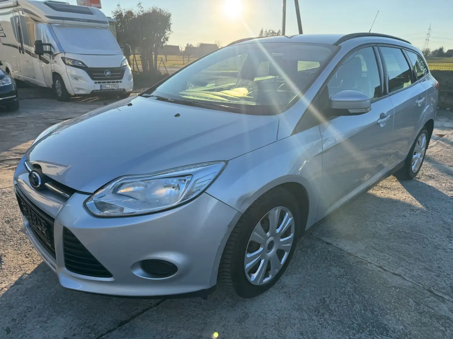Ford Focus Turnier Trend*KLIMA* PDC* Silber - 1