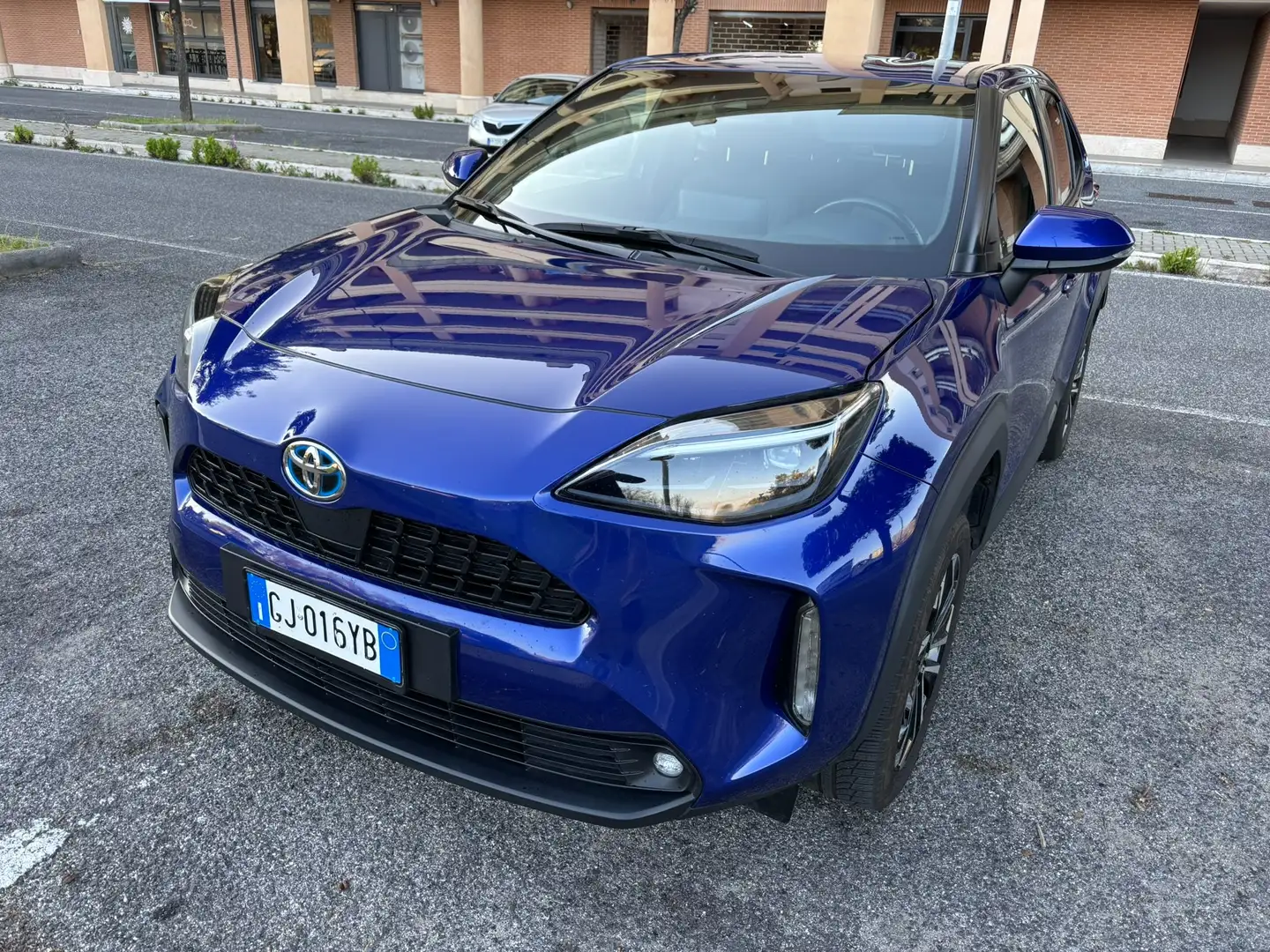 Toyota Yaris Yaris Cross Cross 1.5h Trend fwd 116cv e-cvt Blu/Azzurro - 1